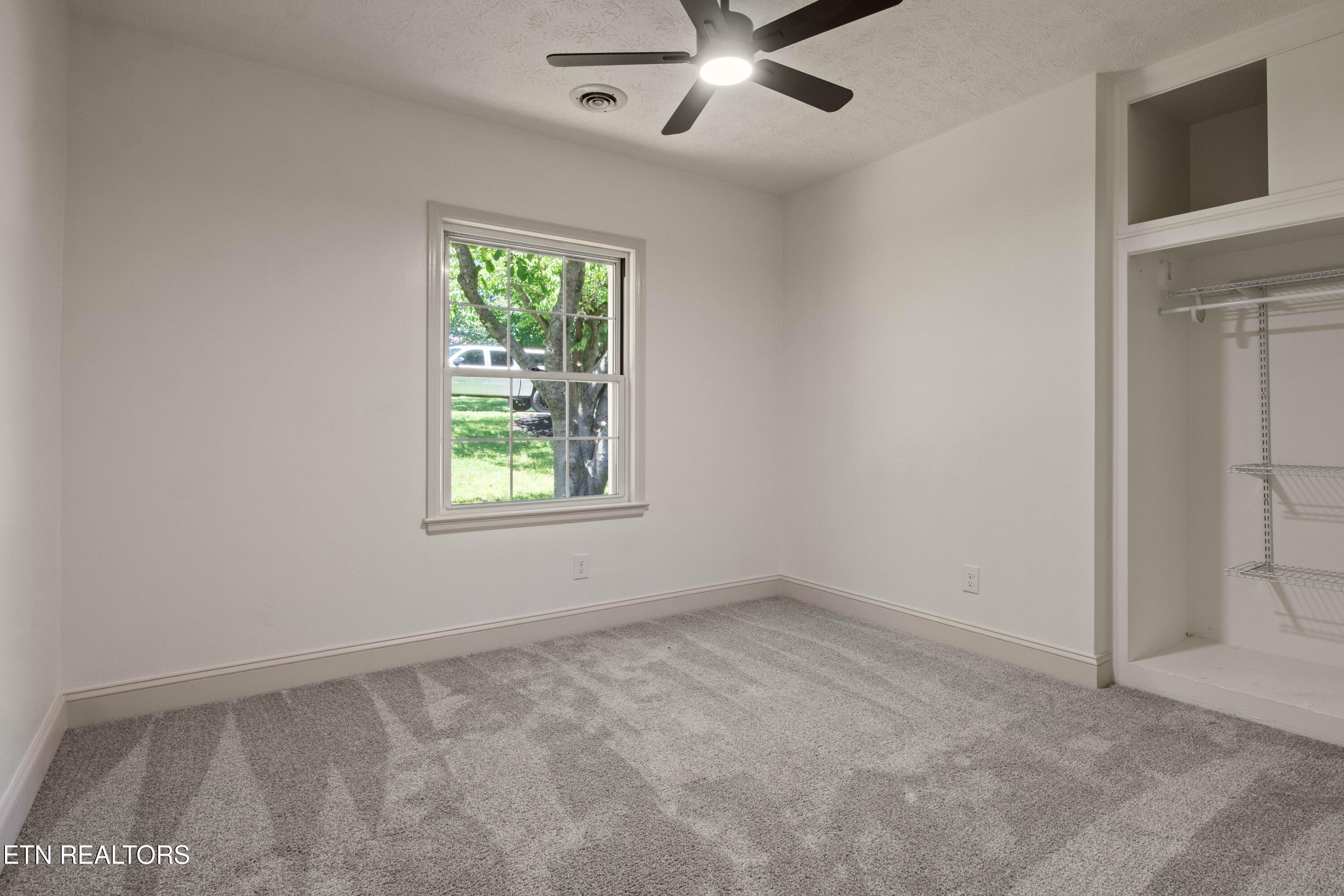 3824 Longwood Drive Knoxville TN 37918