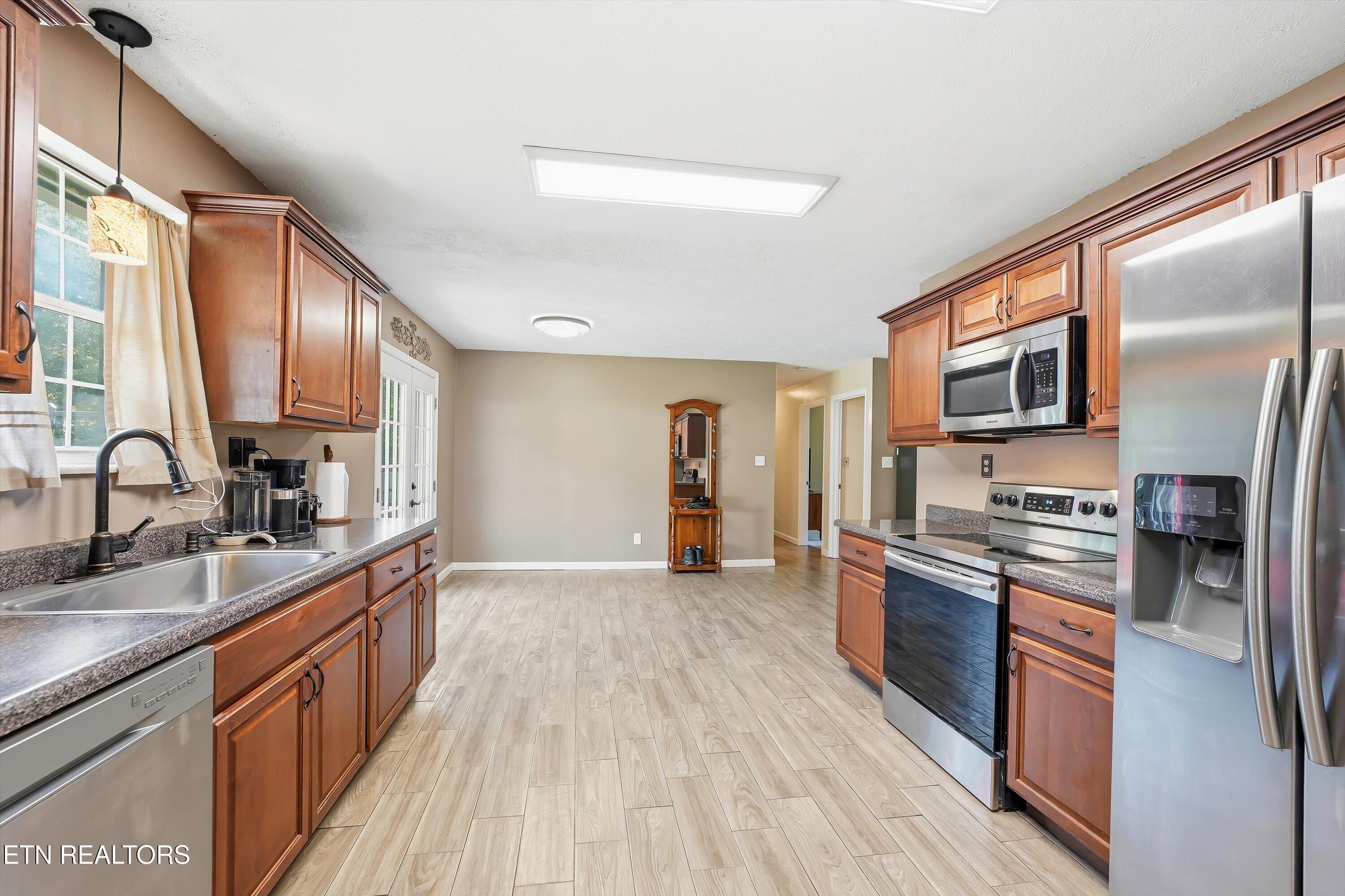 379 Wells Road Powell TN 37849