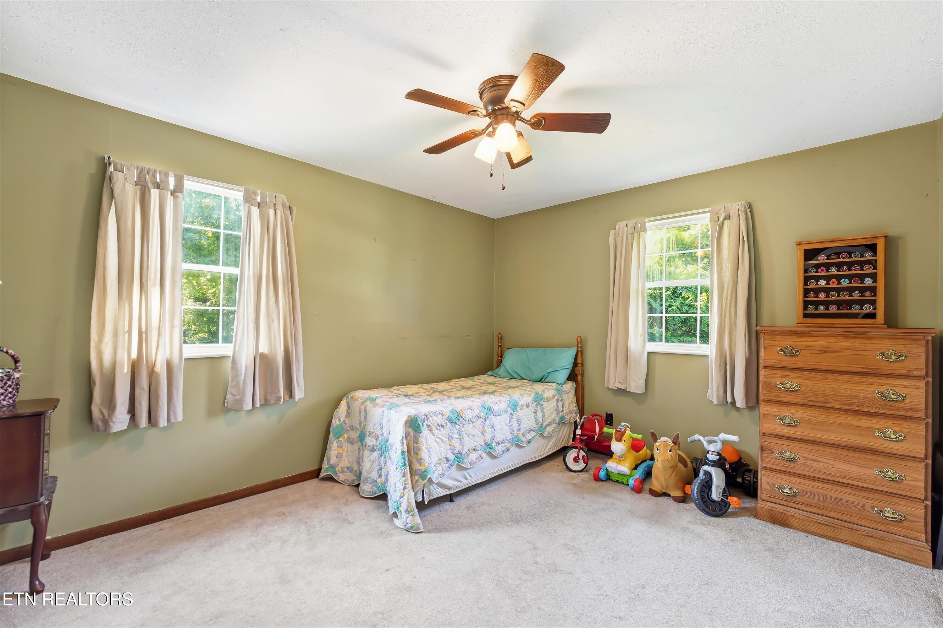379 Wells Road Powell TN 37849