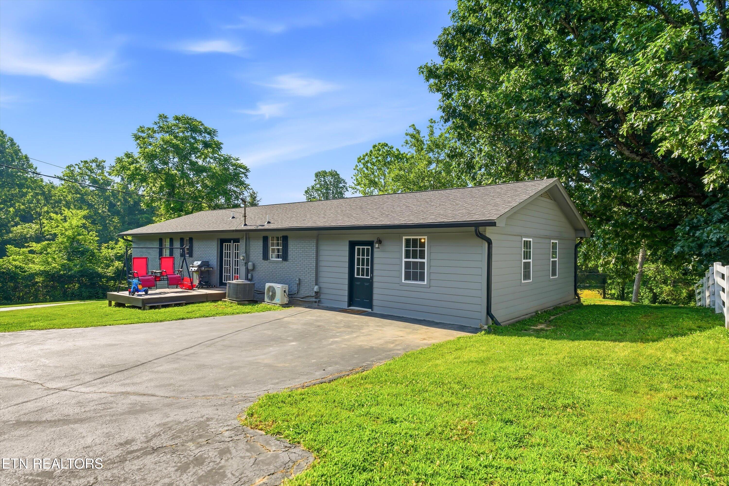 379 Wells Road Powell TN 37849