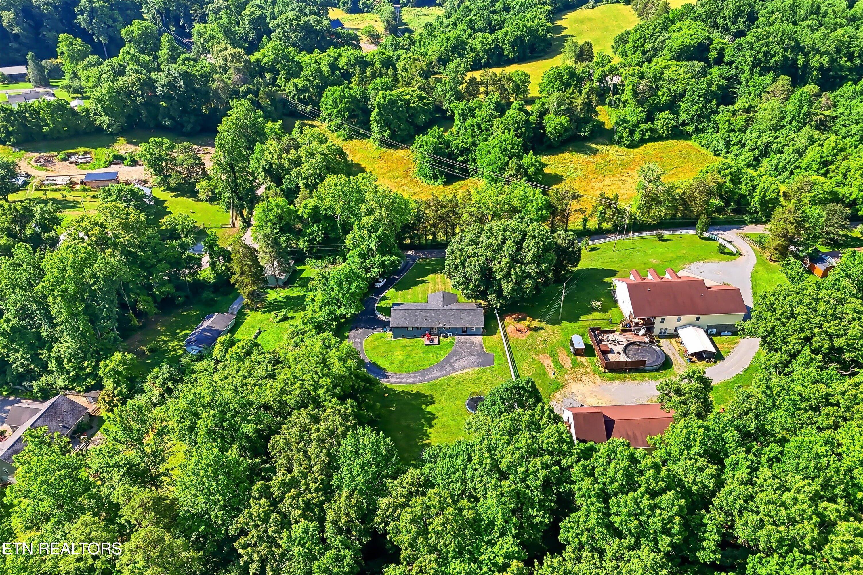 379 Wells Road Powell TN 37849