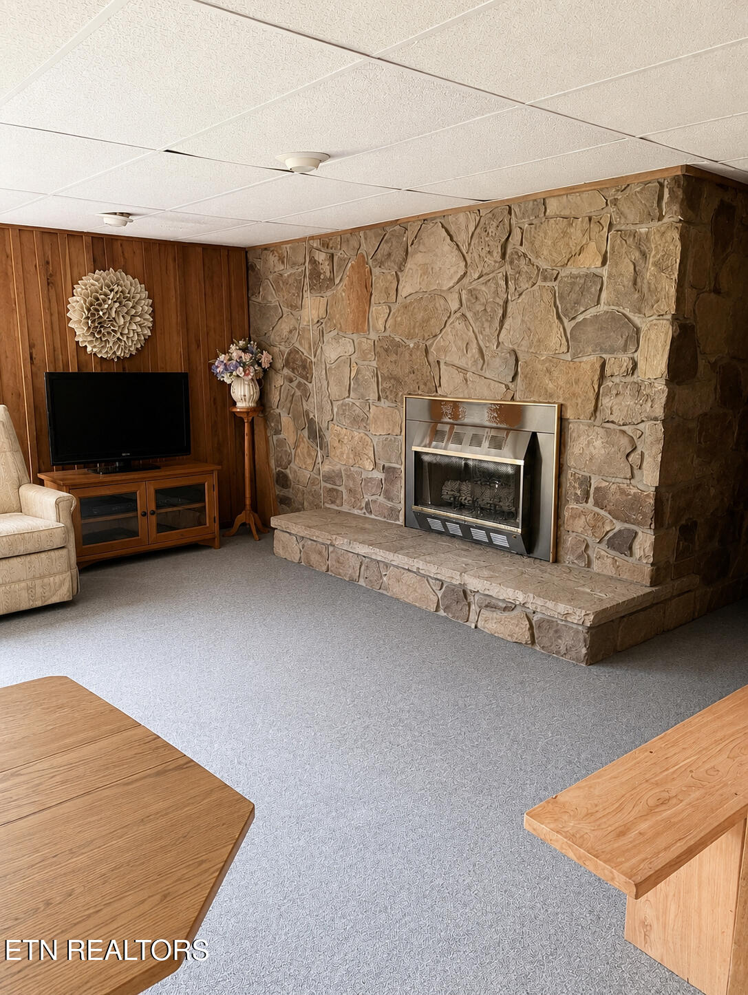 119 Mountain View Road Jacksboro TN 37757