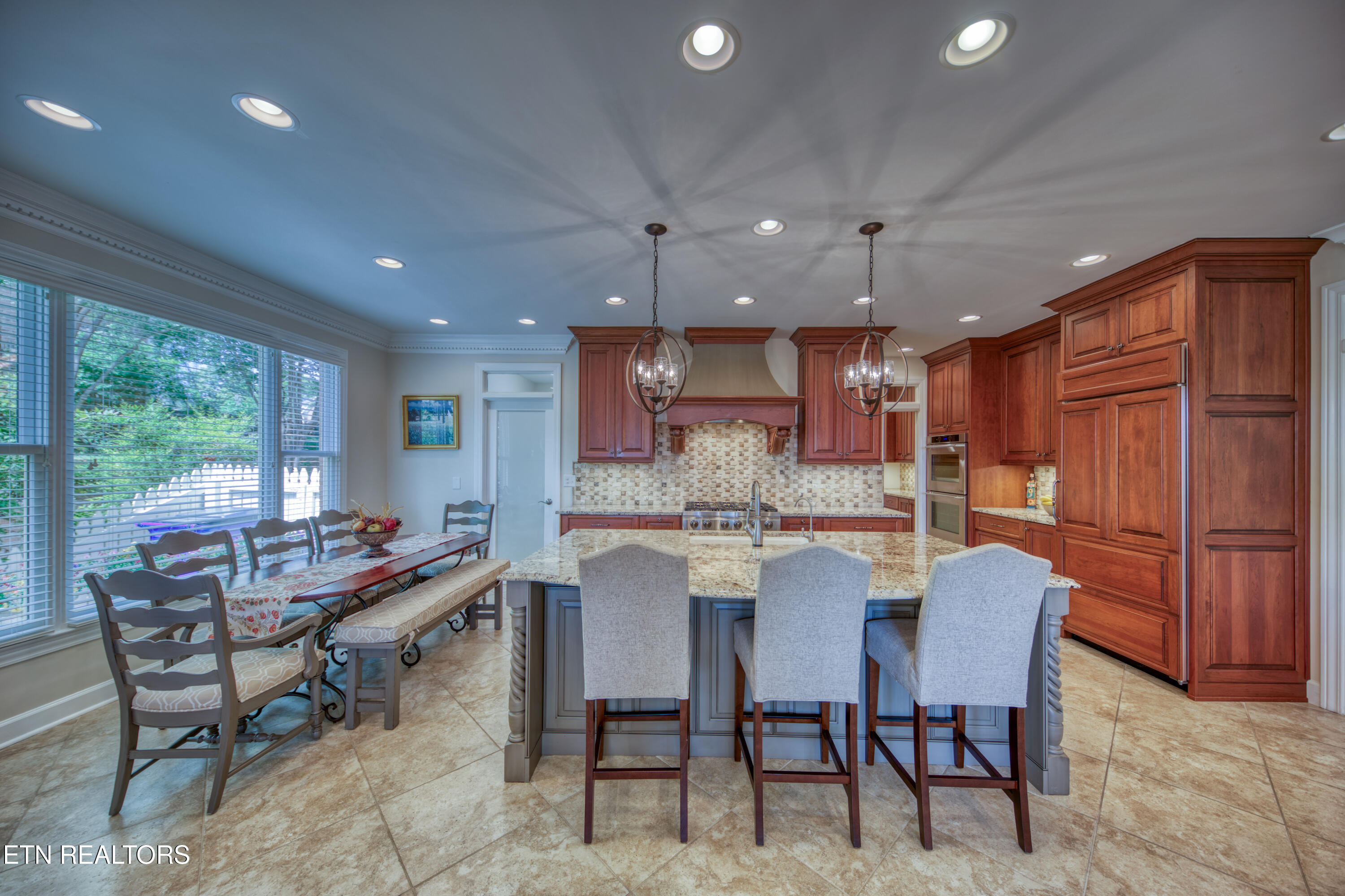 1946 River Sound Drive Knoxville TN 37922