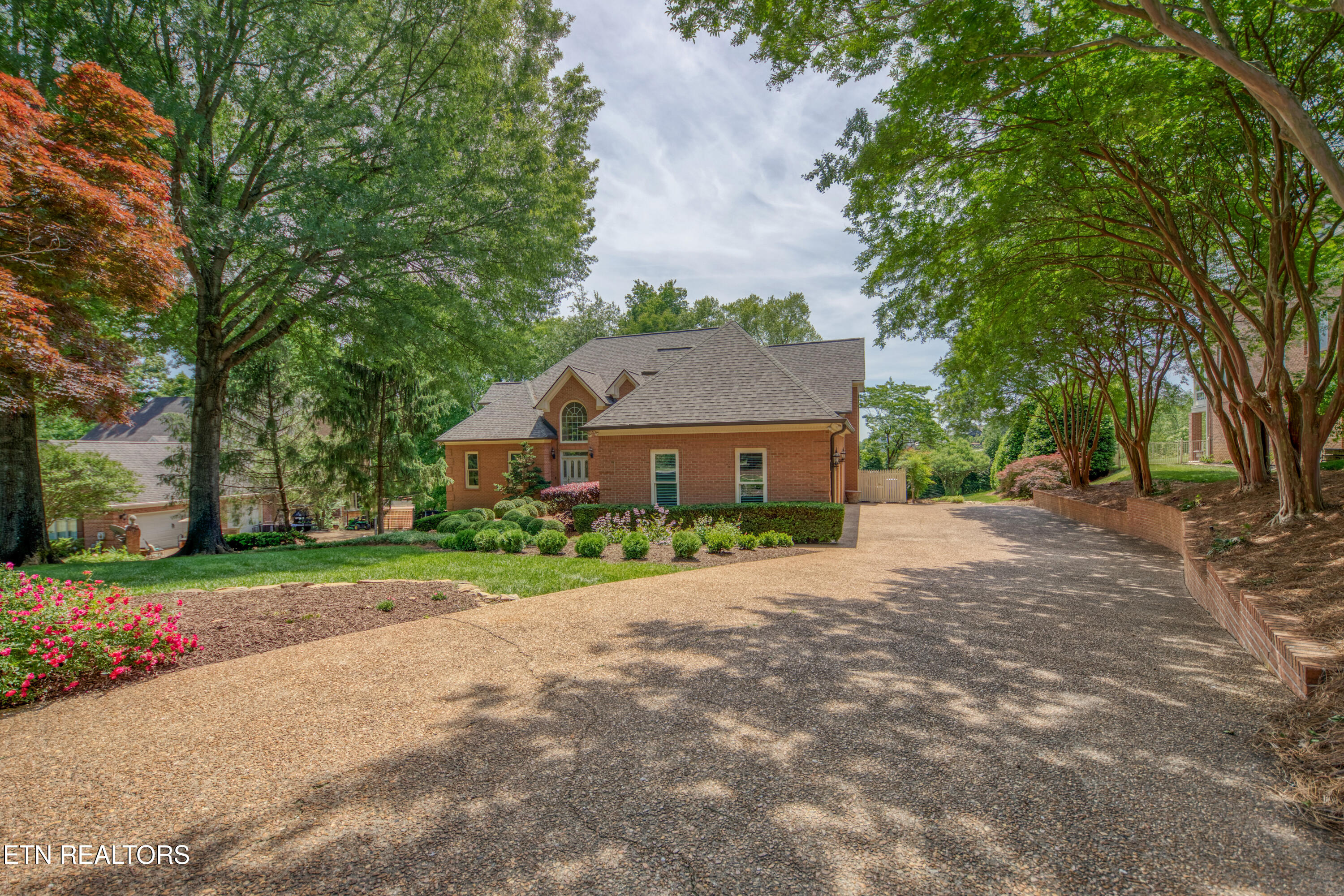 1946 River Sound Drive Knoxville TN 37922