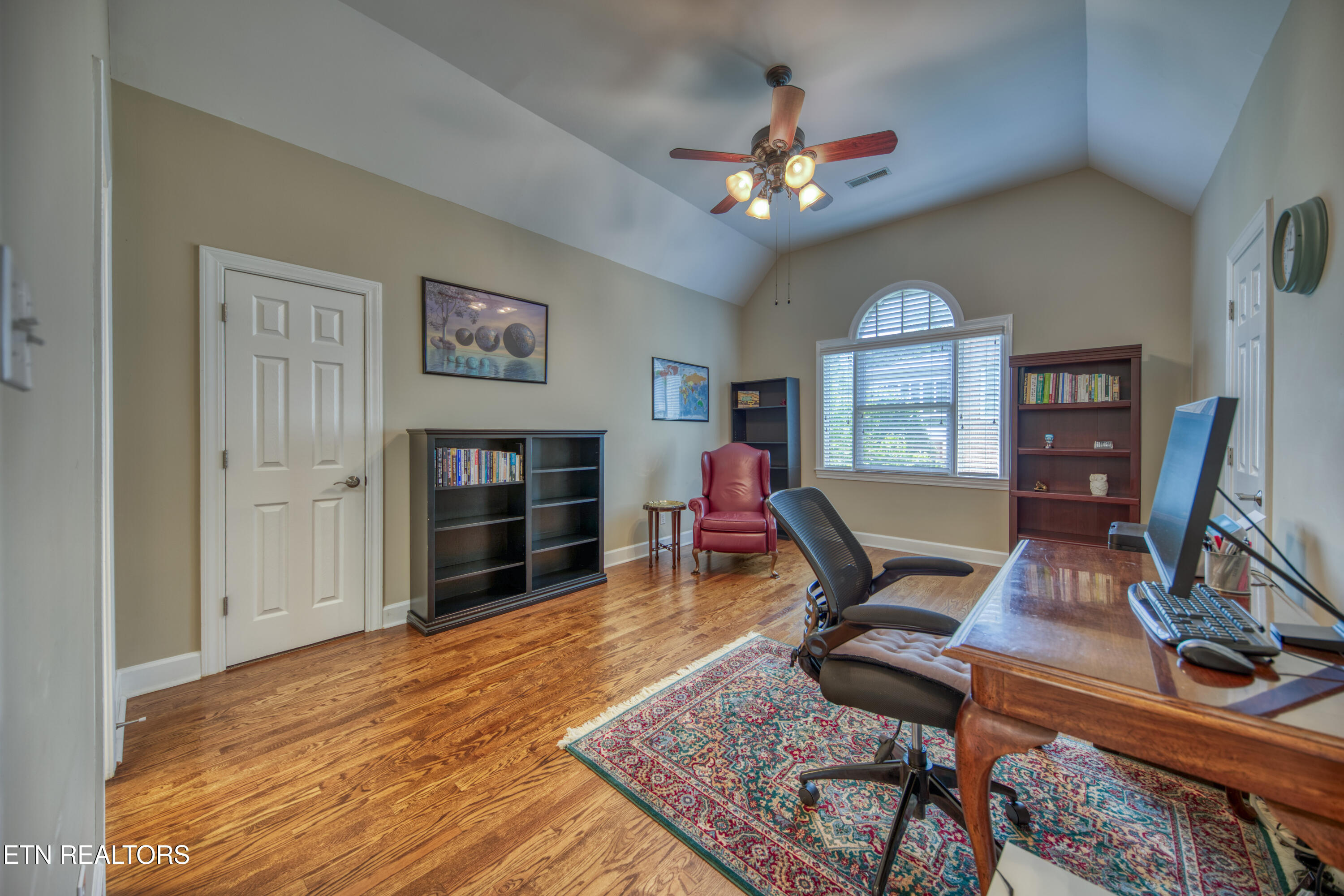 1946 River Sound Drive Knoxville TN 37922