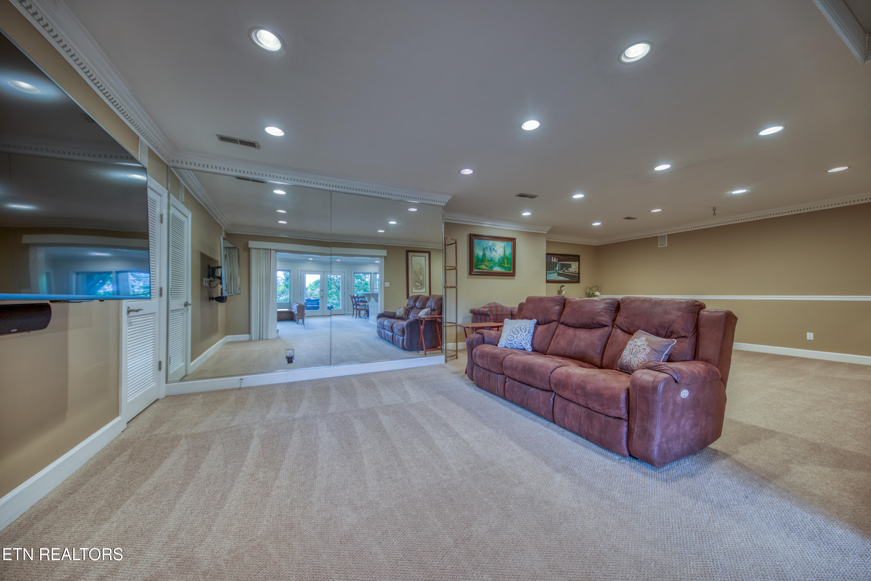 1946 River Sound Drive Knoxville TN 37922