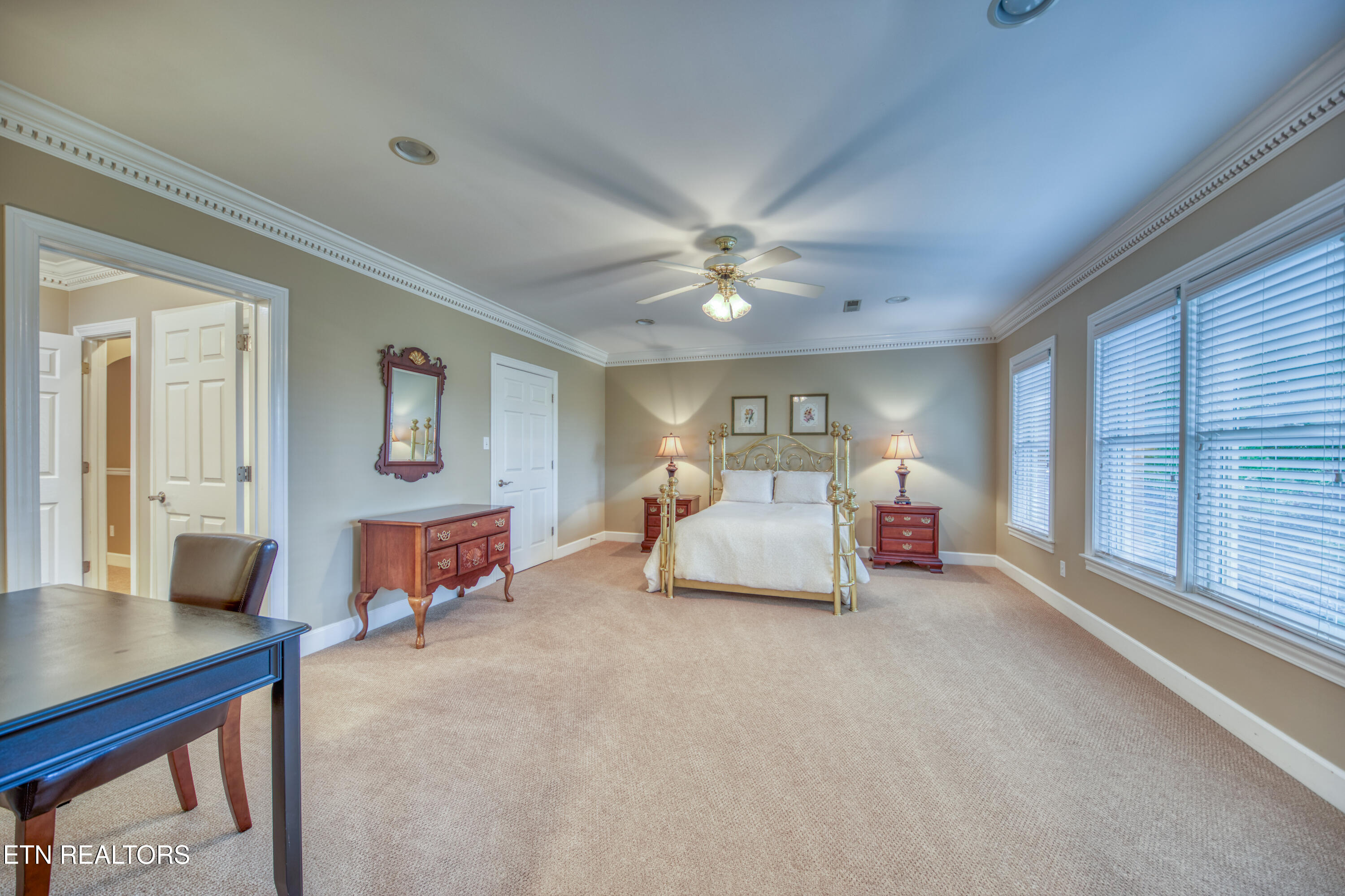 1946 River Sound Drive Knoxville TN 37922