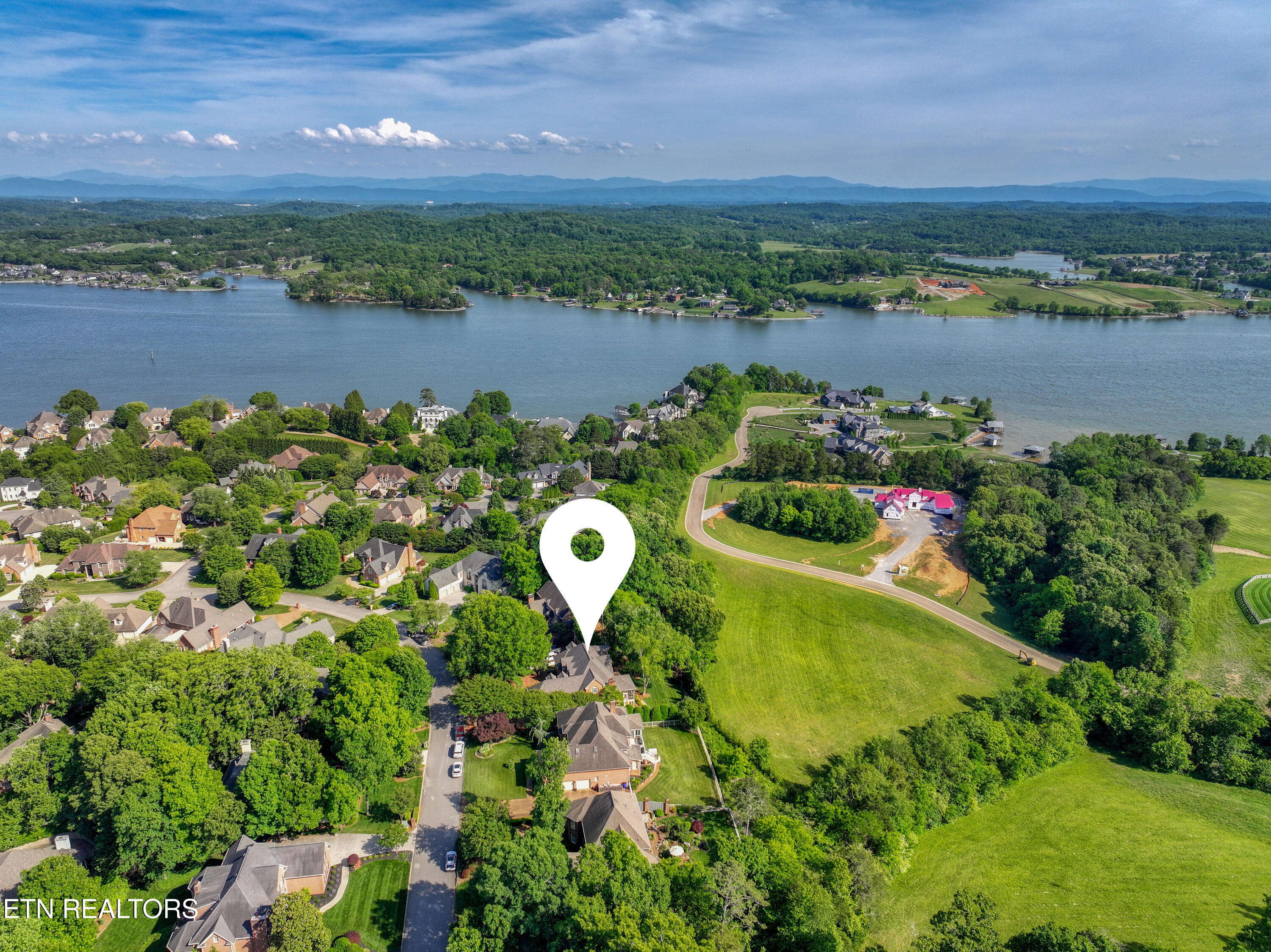 1946 River Sound Drive Knoxville TN 37922