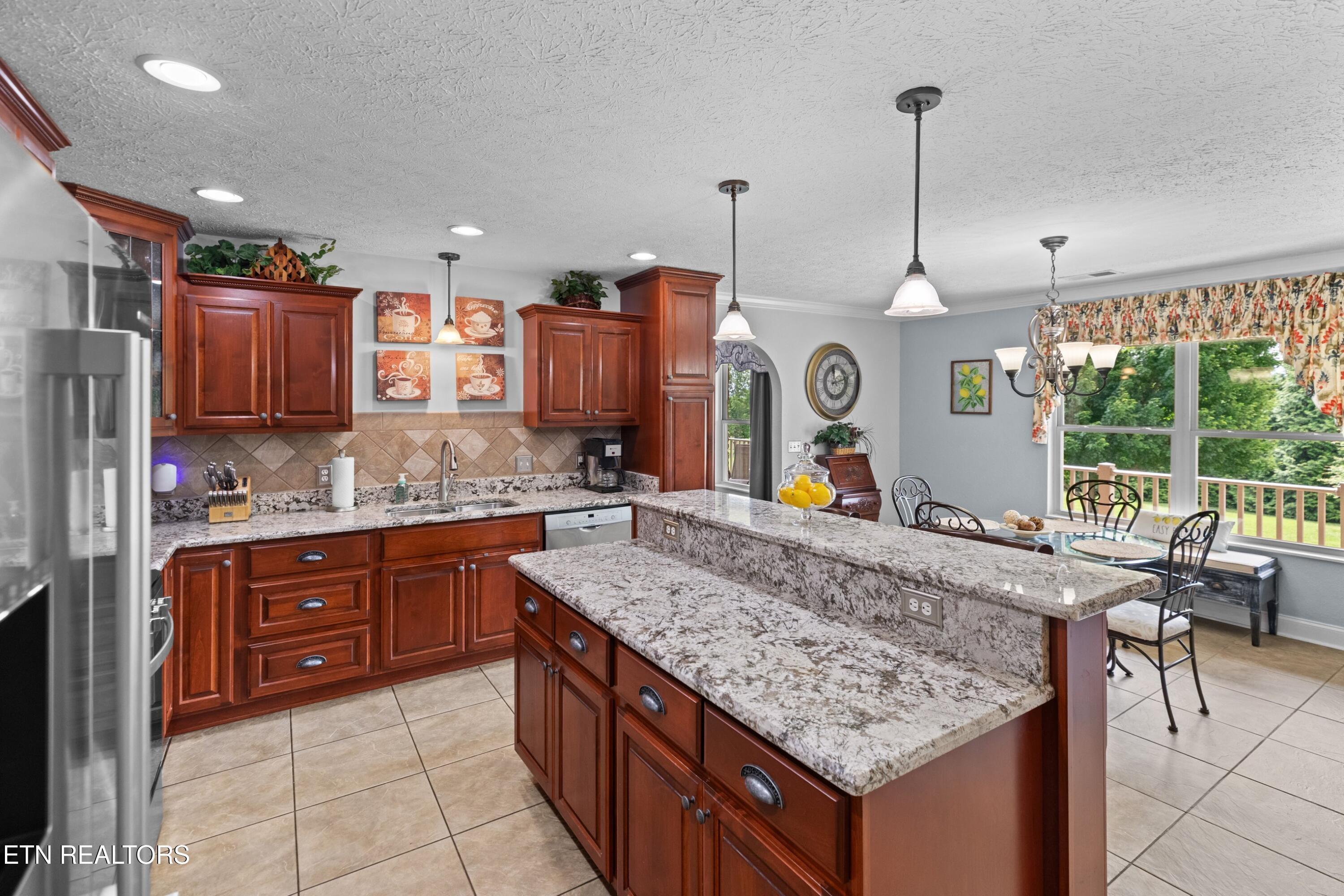 1040 Southwind Circle Dandridge TN 37725