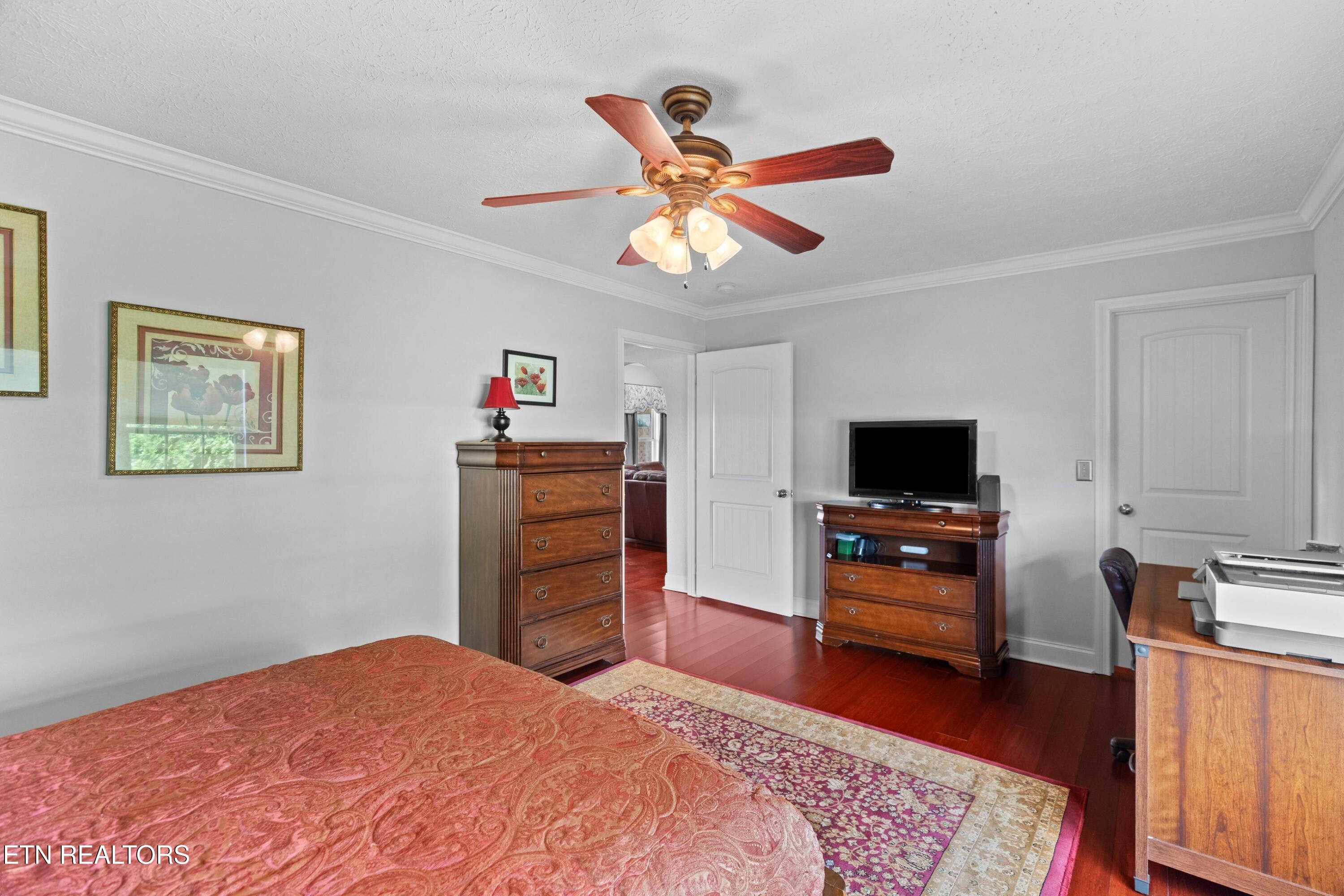 1040 Southwind Circle Dandridge TN 37725