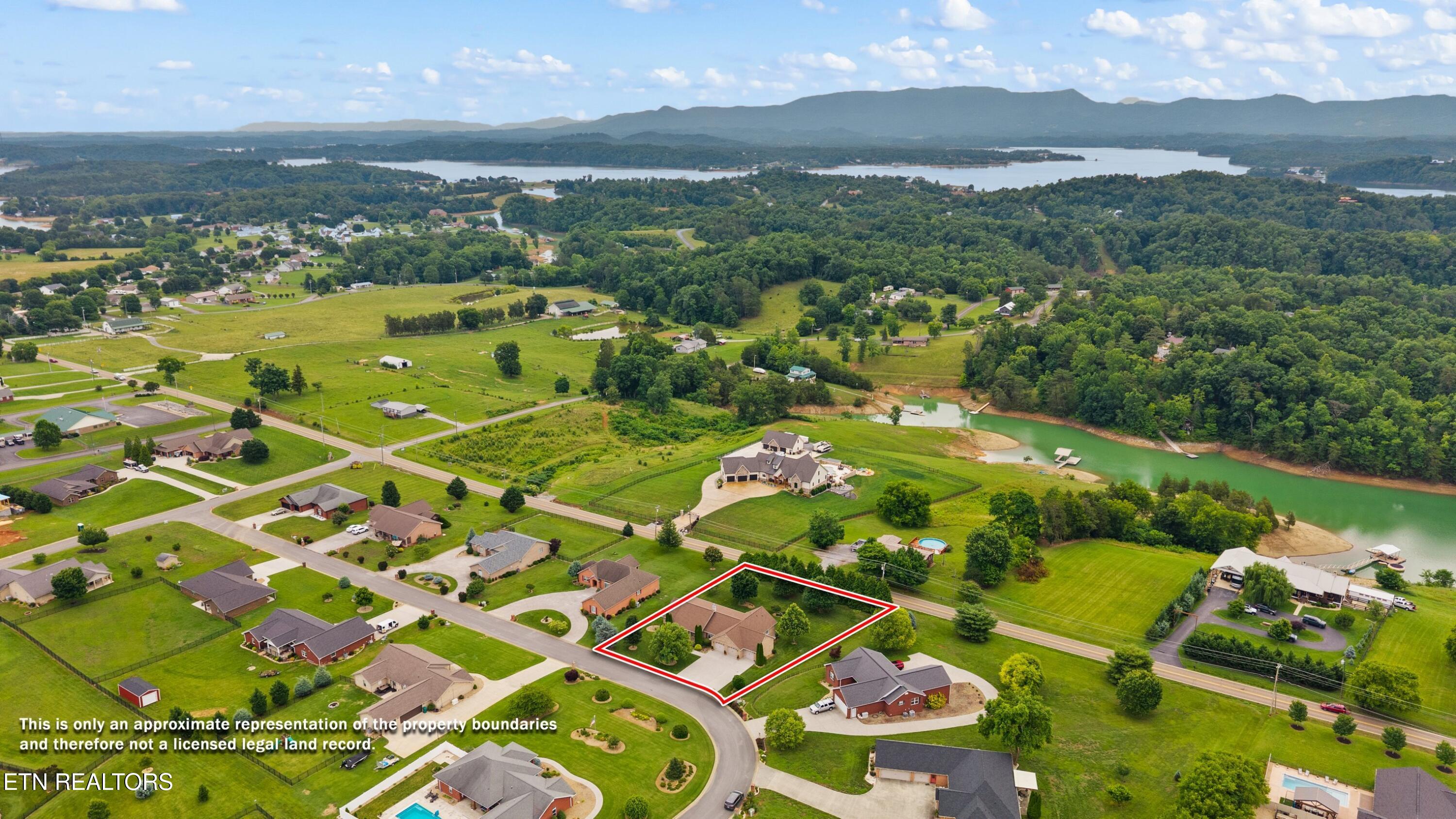 1040 Southwind Circle Dandridge TN 37725