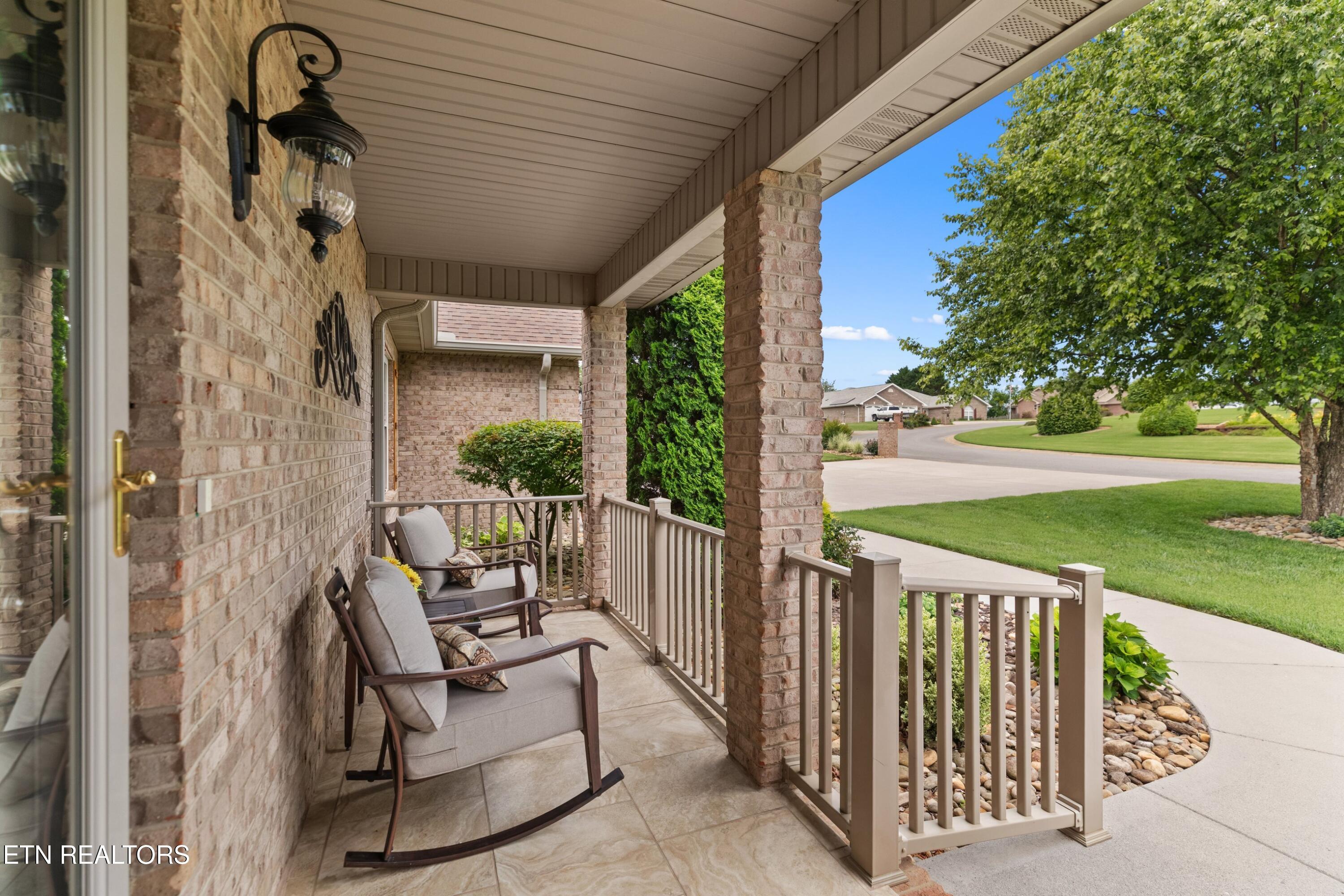 1040 Southwind Circle Dandridge TN 37725