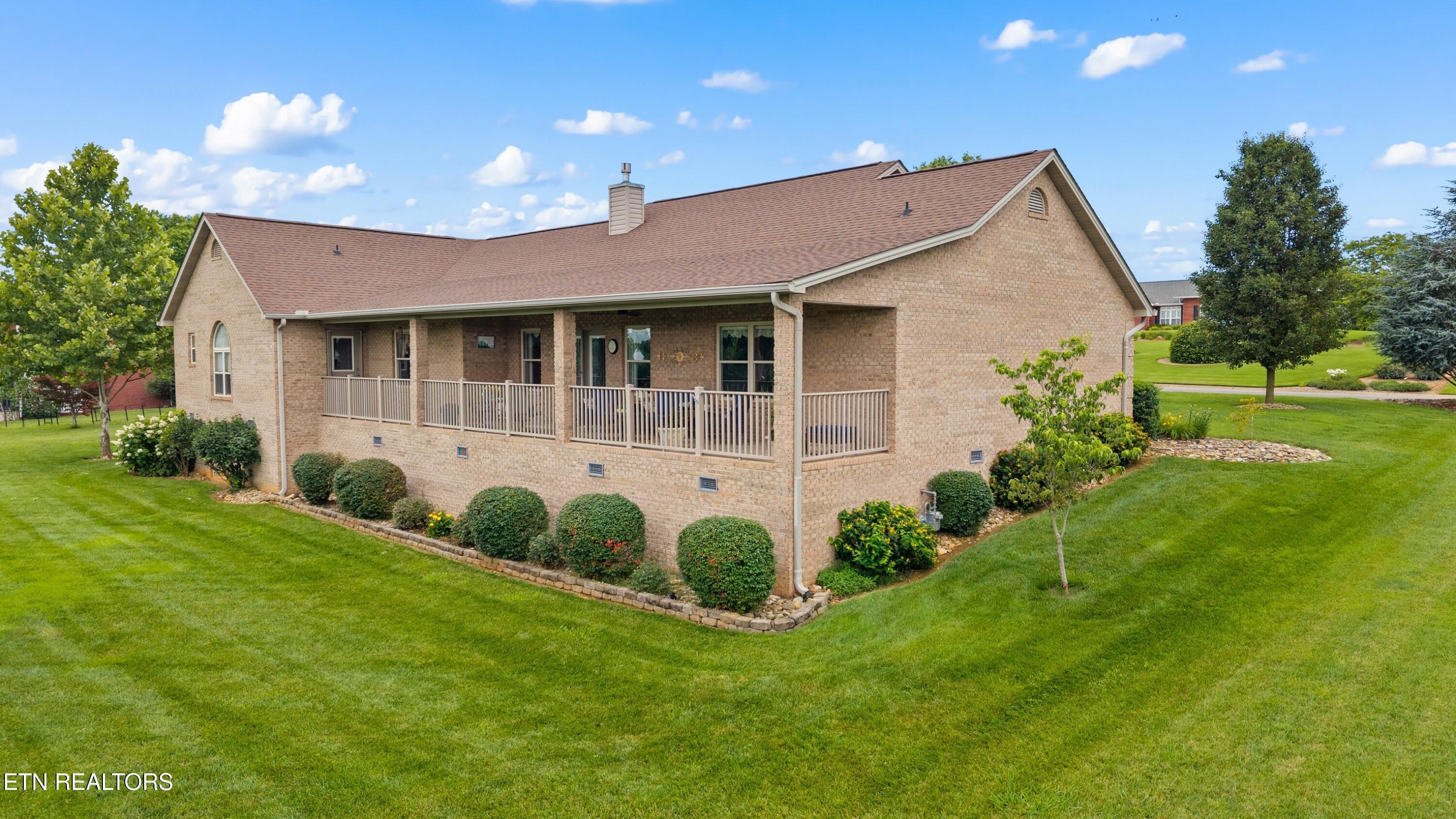 1040 Southwind Circle Dandridge TN 37725