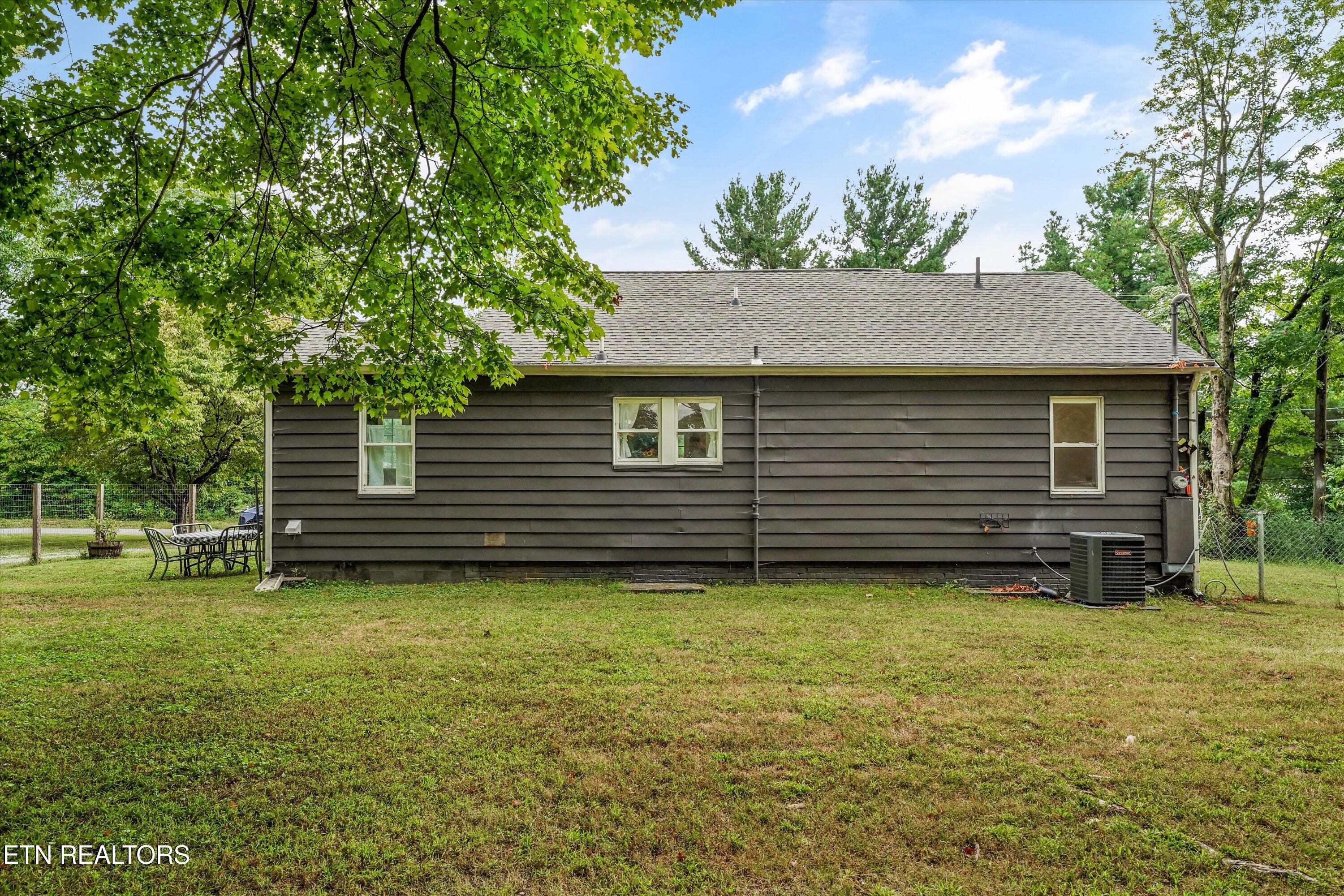 5704 Woodale Drive Knoxville TN 37912
