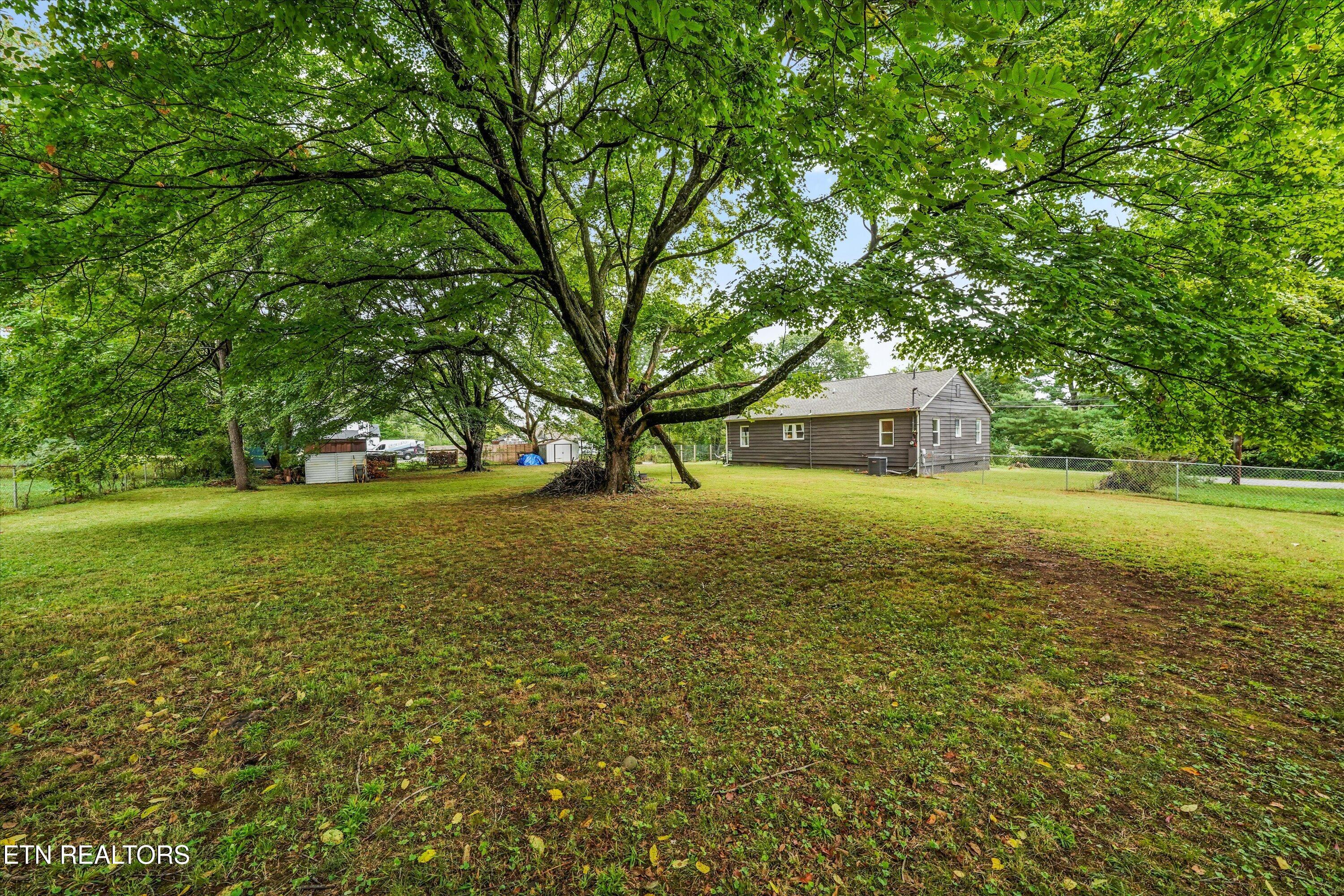 5704 Woodale Drive Knoxville TN 37912