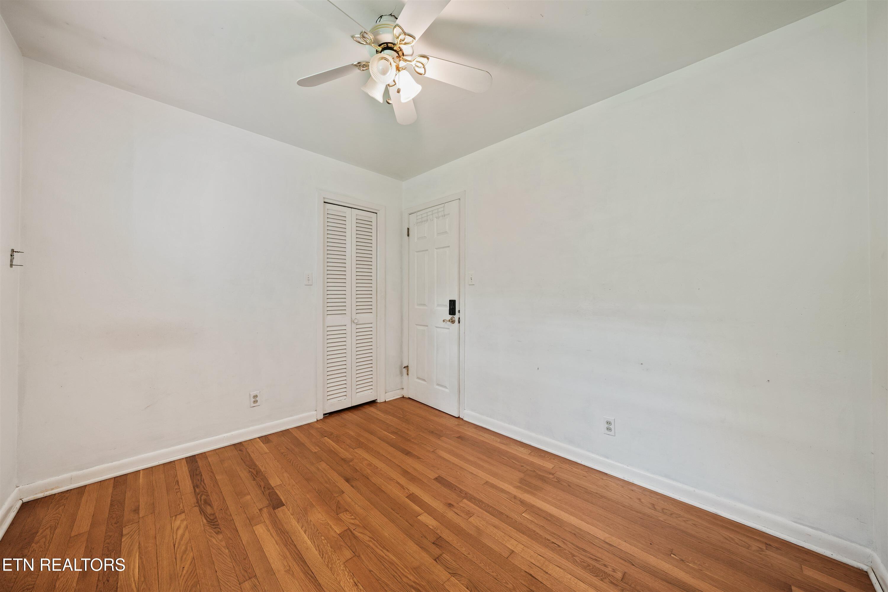 5712 Pinellas Drive Knoxville TN 37919