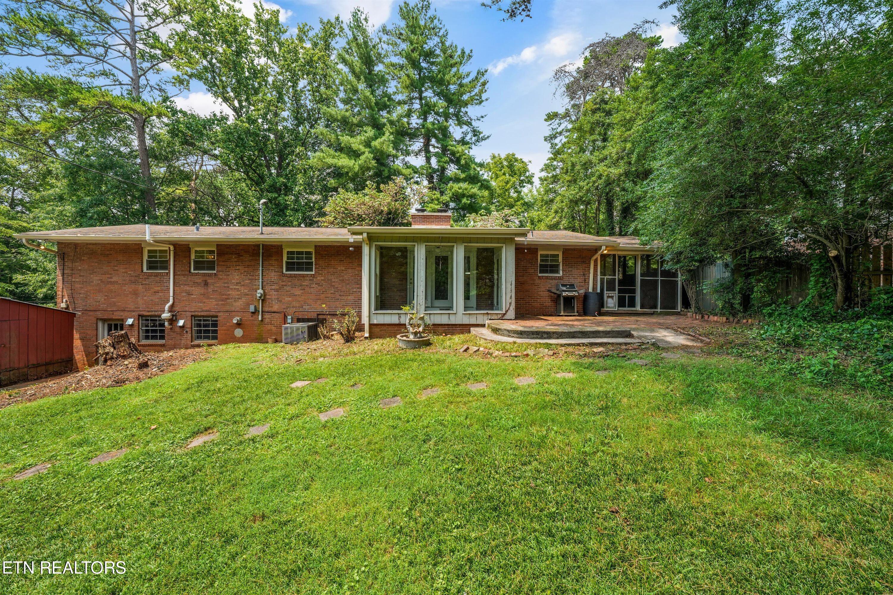 5712 Pinellas Drive Knoxville TN 37919