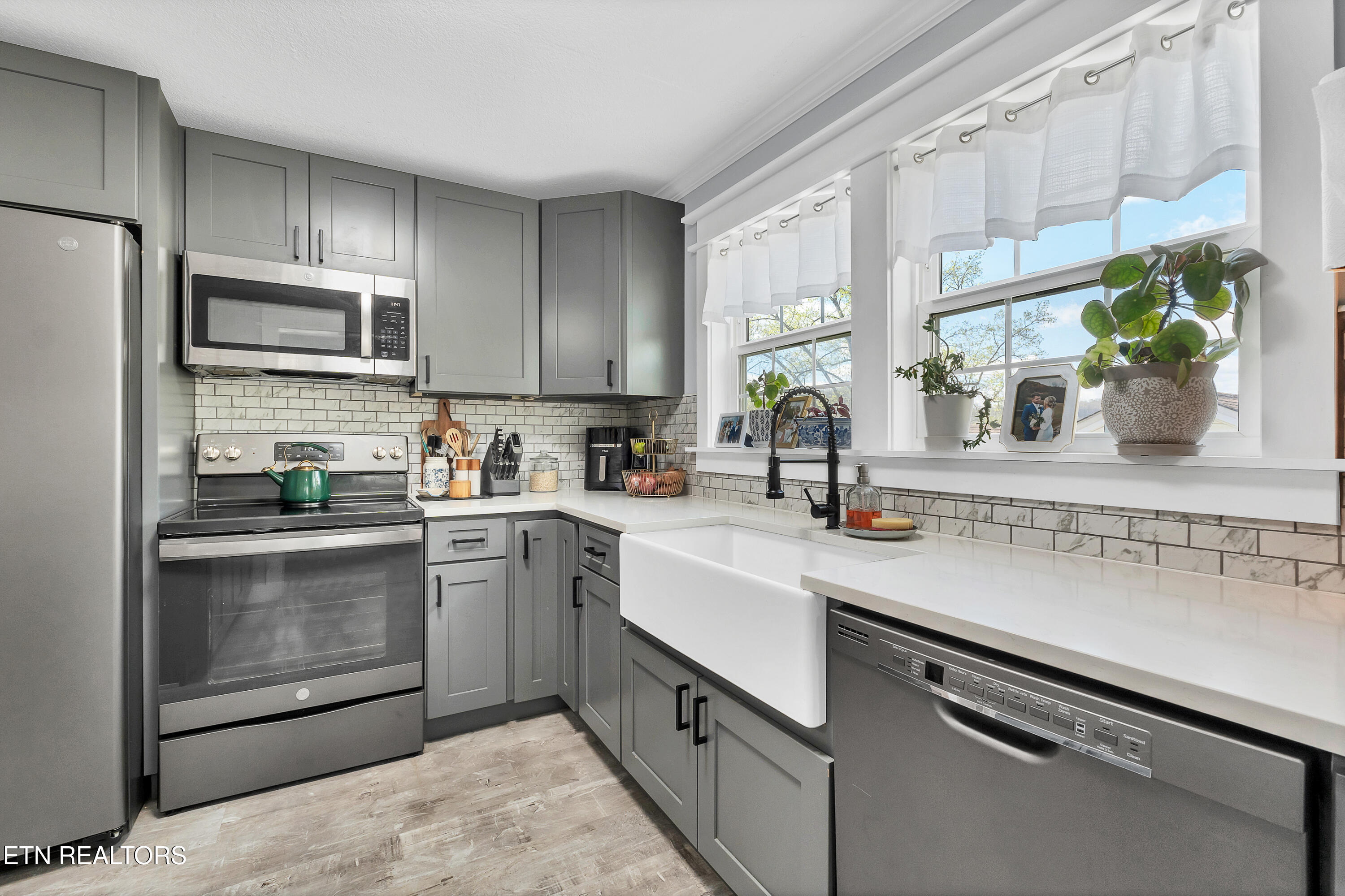 425 Sewanee Street Harriman TN 37748