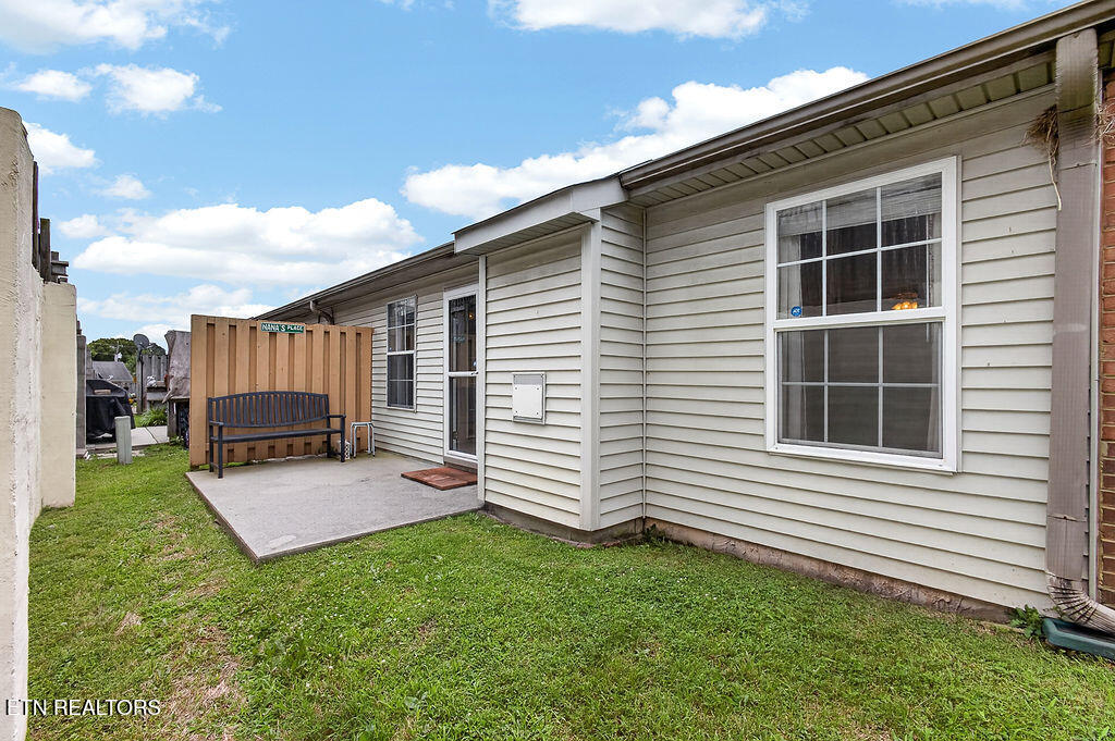 8033 Stablegate Way Powell TN 37849