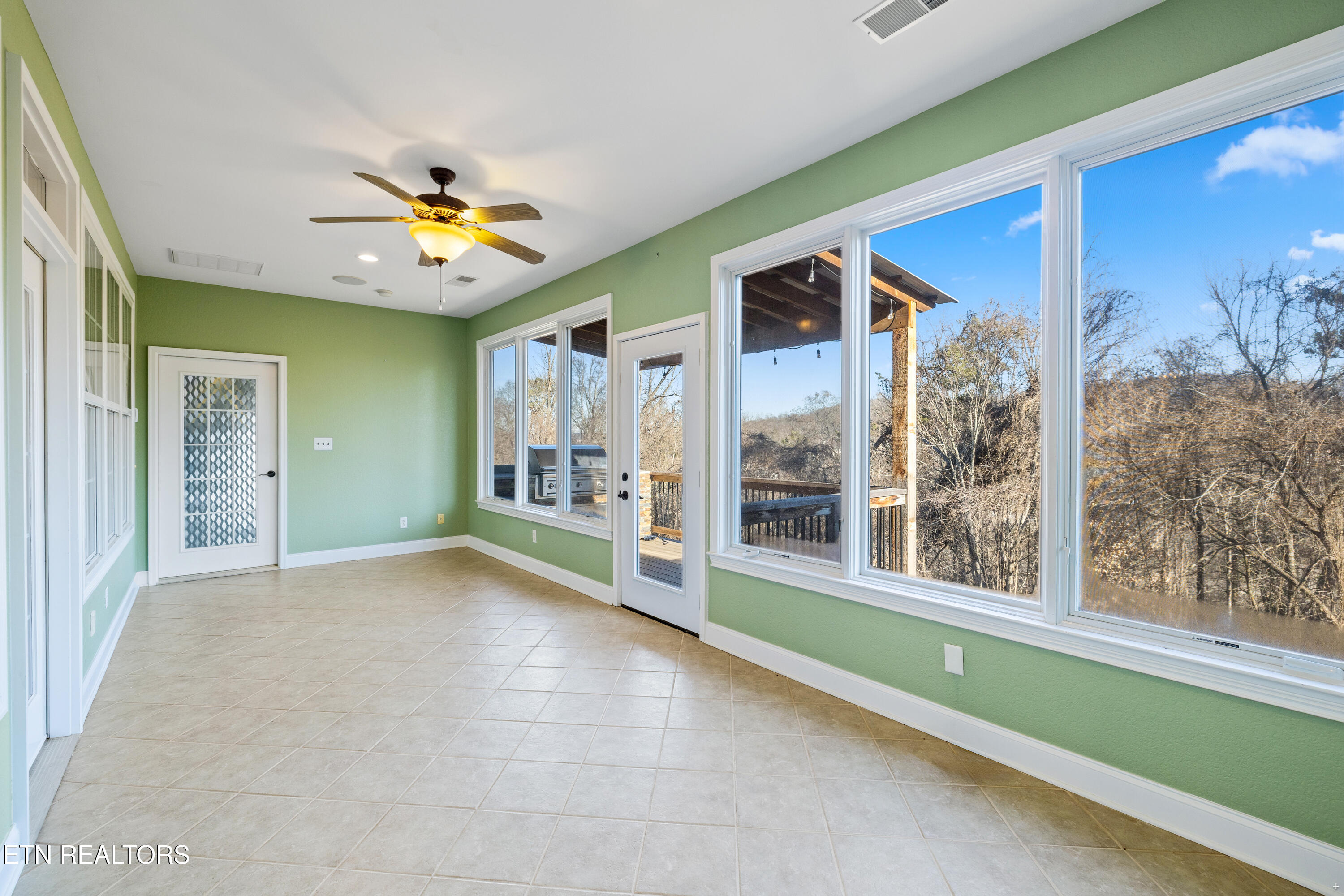 10033 Autumn Valley Lane Knoxville TN 37922