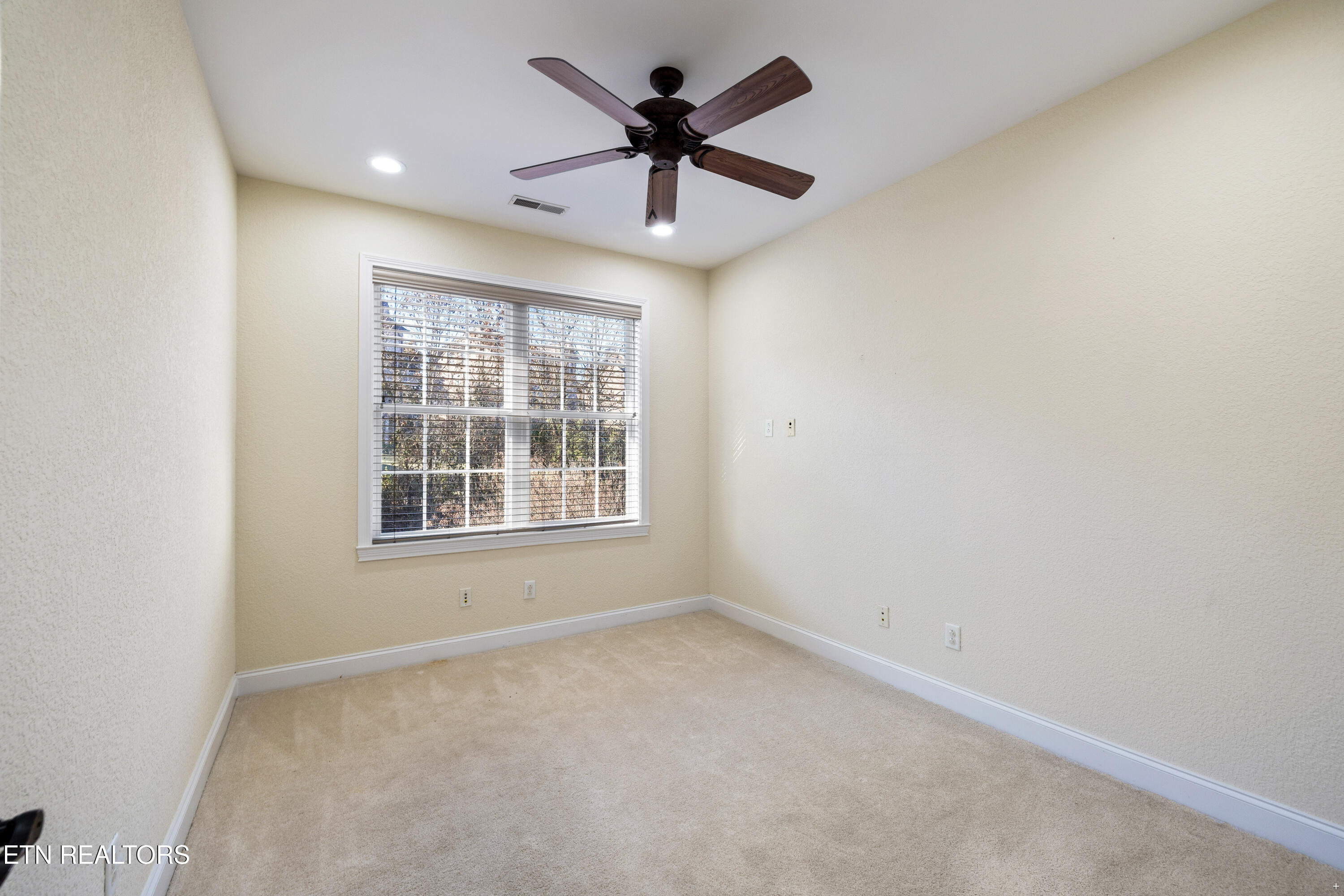 10033 Autumn Valley Lane Knoxville TN 37922