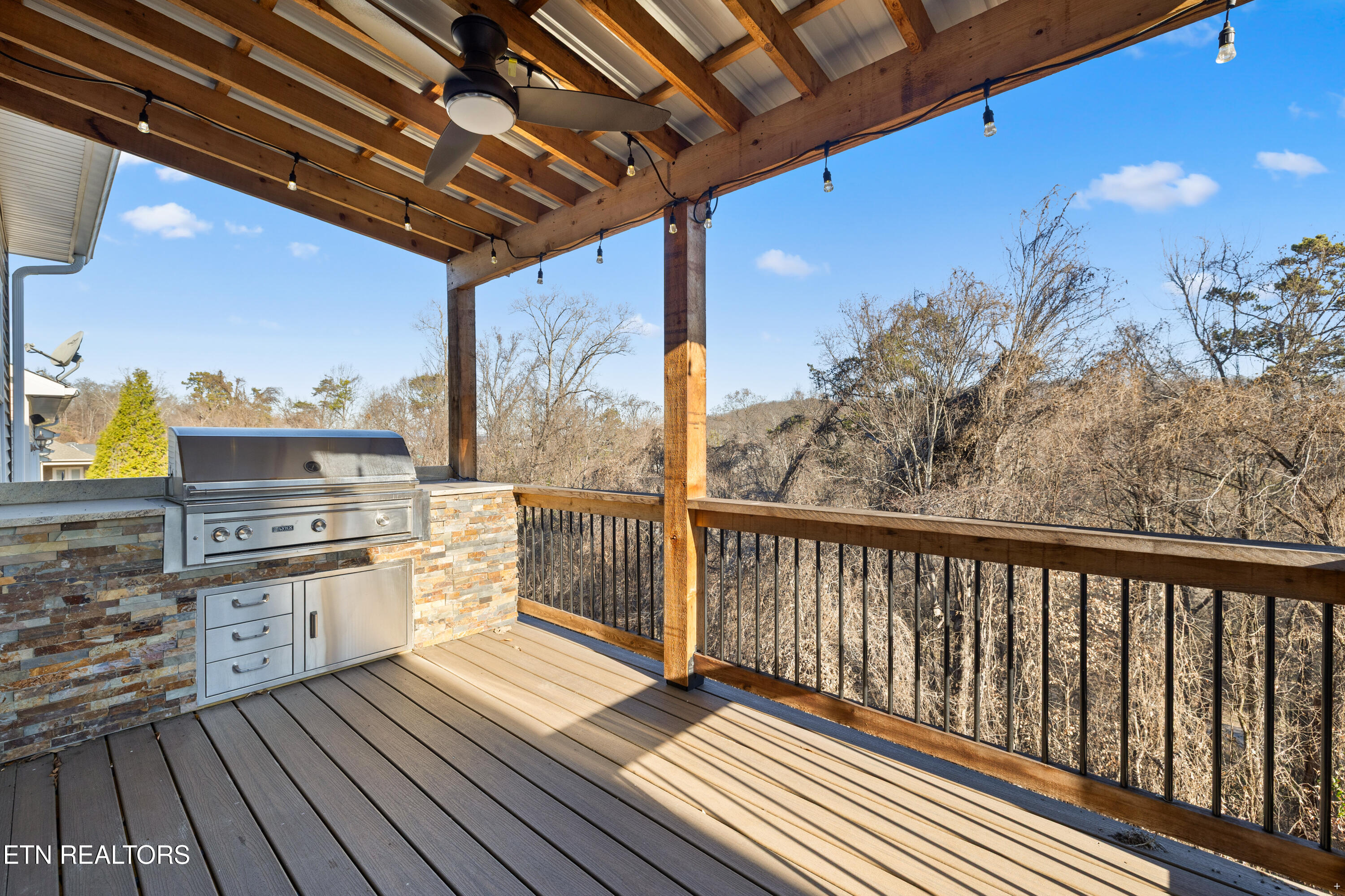 10033 Autumn Valley Lane Knoxville TN 37922