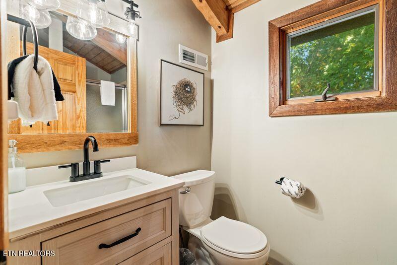 1126 E Foothills Drive Gatlinburg TN 37738