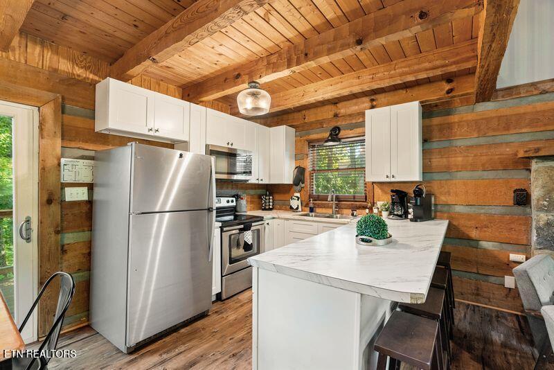 1126 E Foothills Drive Gatlinburg TN 37738