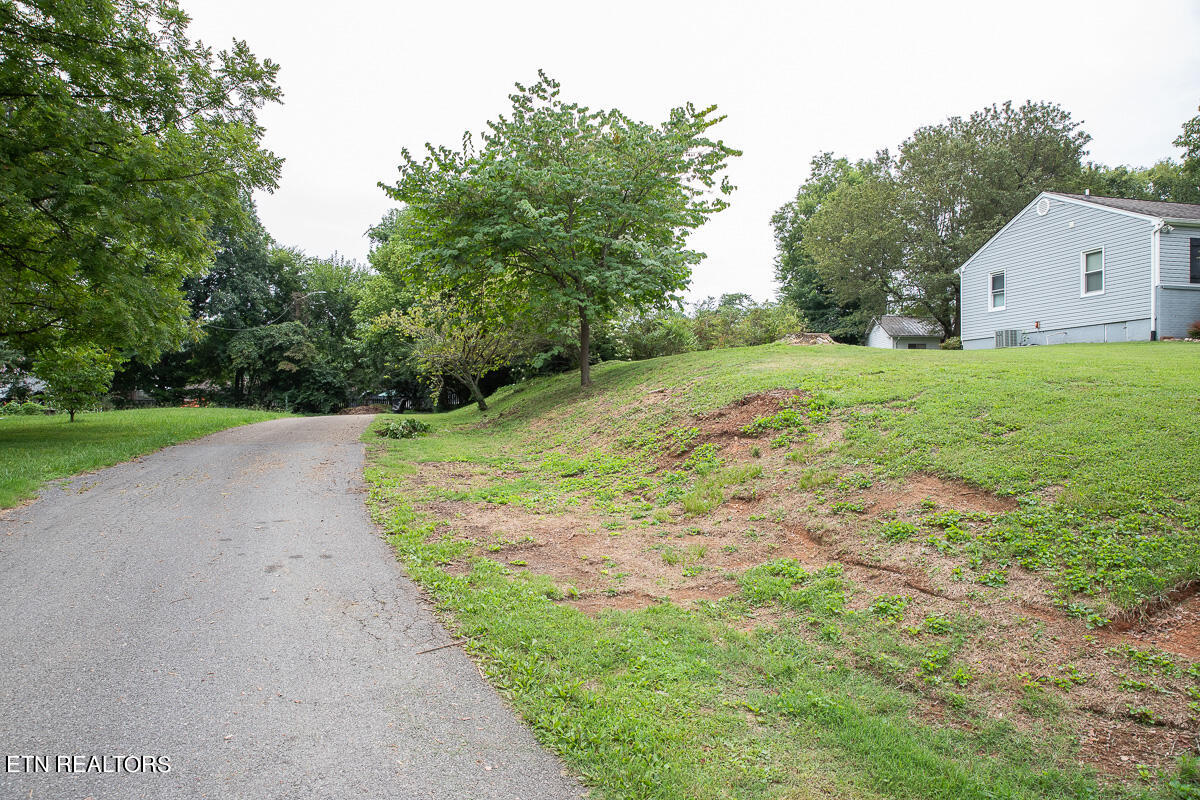 3820 Kenilworth Lane Knoxville TN 37914