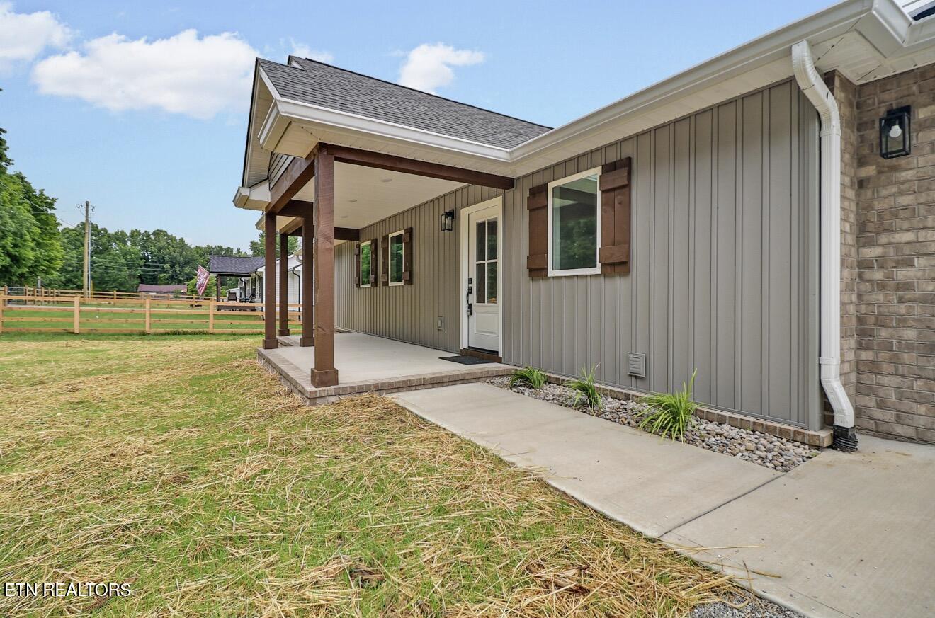 1259 Franklin Loop Clarkrange TN 38553