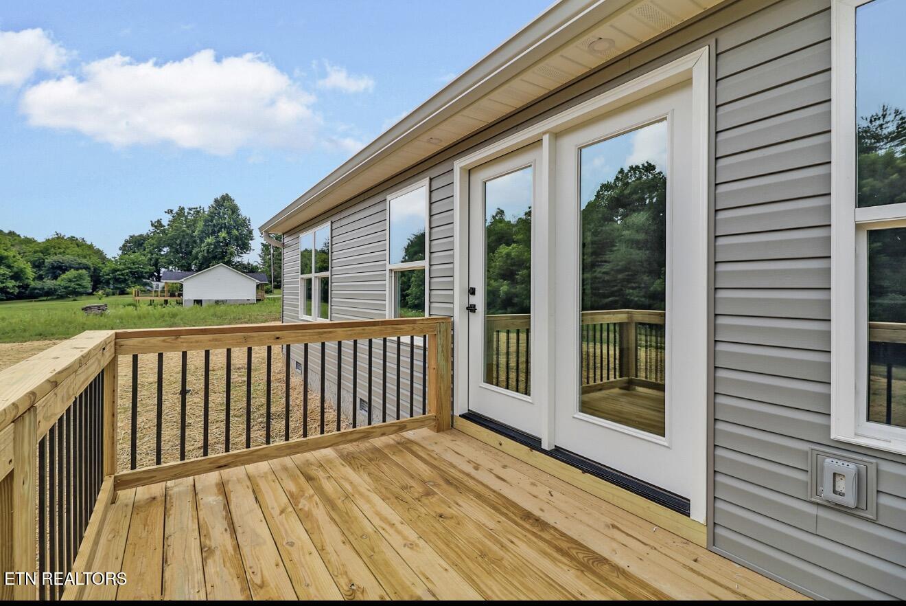1259 Franklin Loop Clarkrange TN 38553