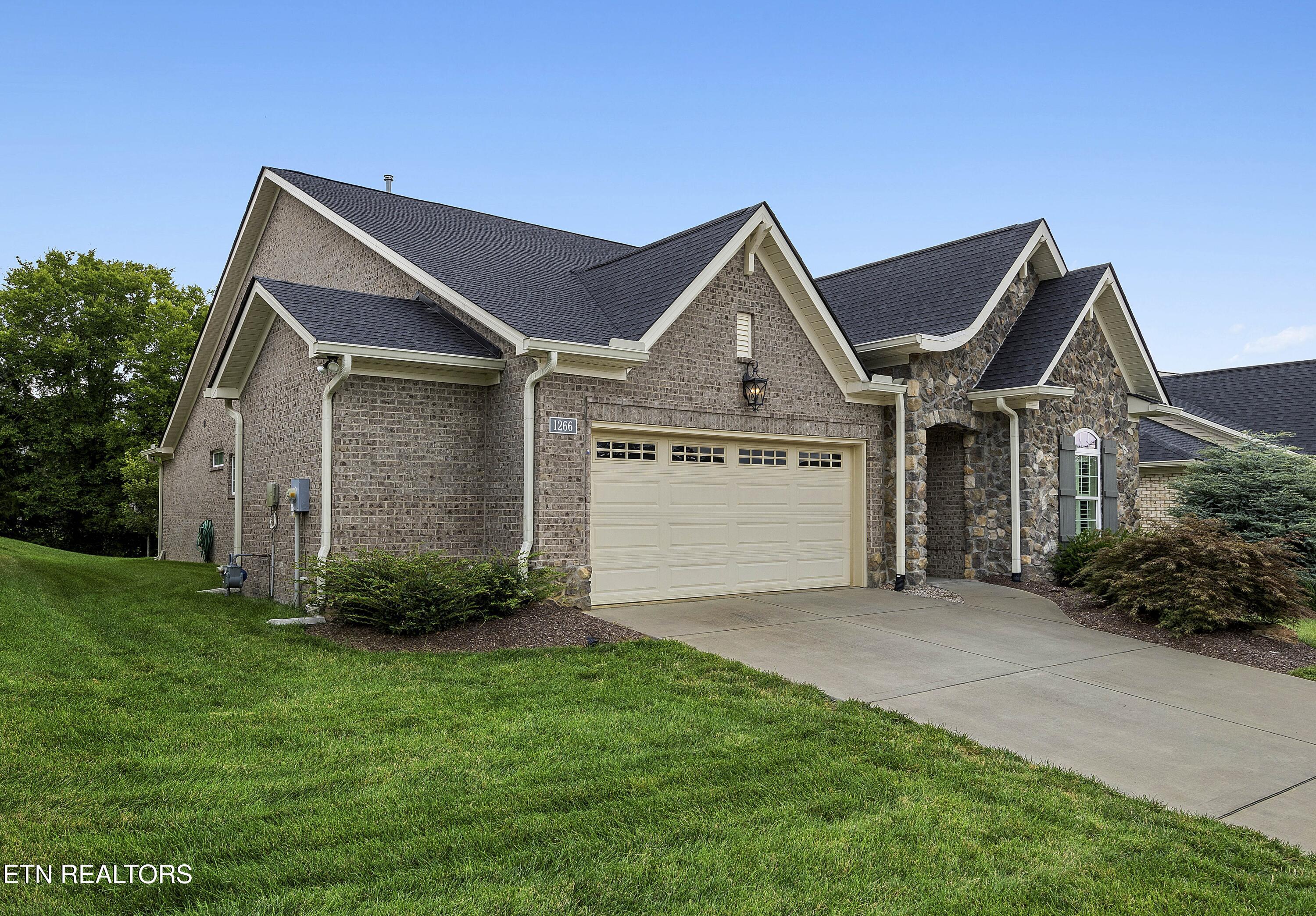 1266 Loggerhead Lane Knoxville TN 37932