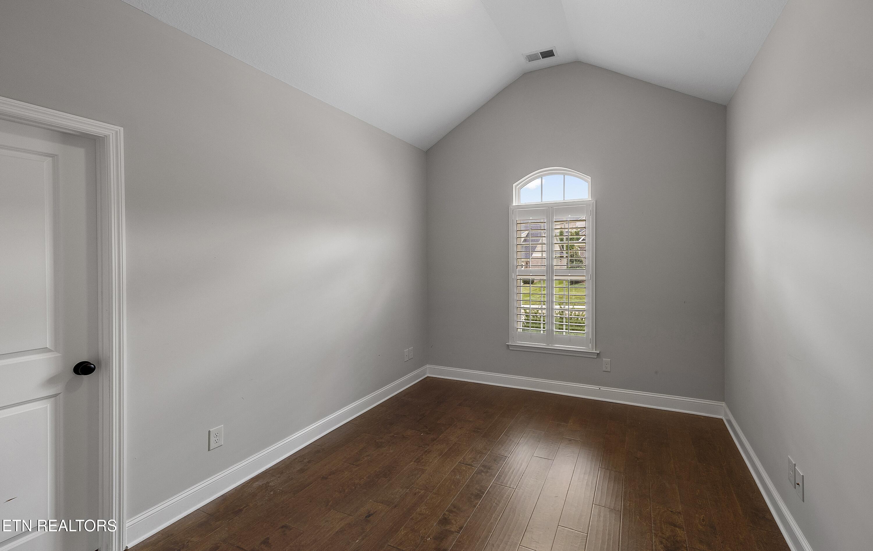 1266 Loggerhead Lane Knoxville TN 37932