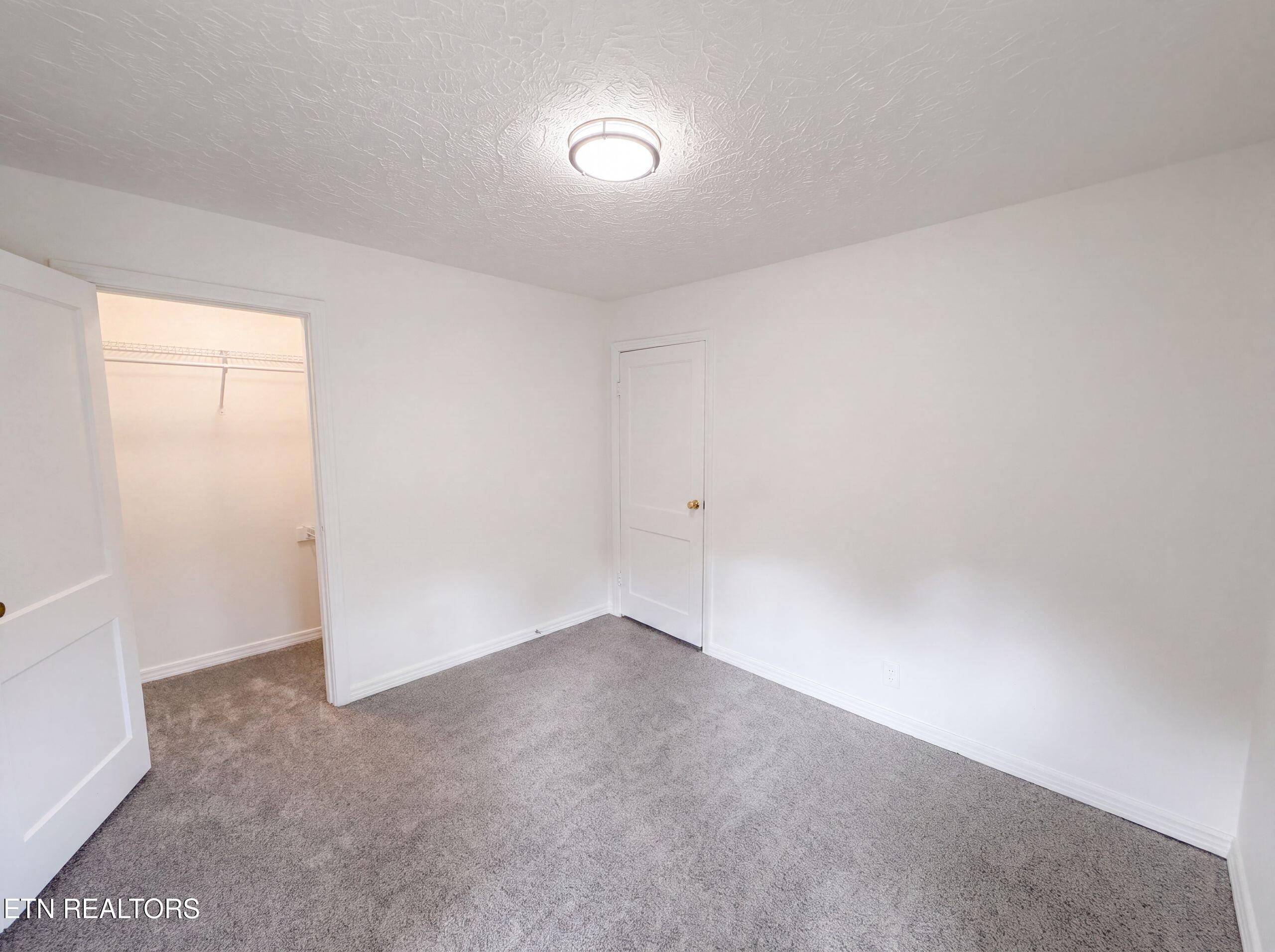 612 Victor Drive Knoxville TN 37912