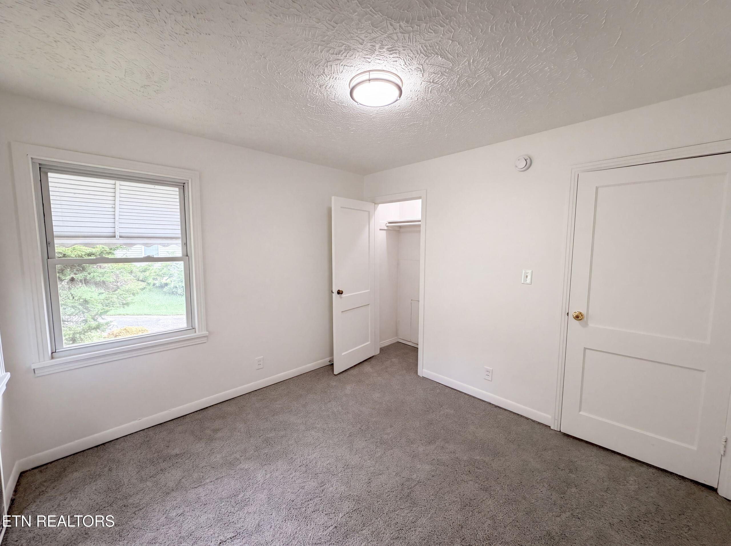 612 Victor Drive Knoxville TN 37912