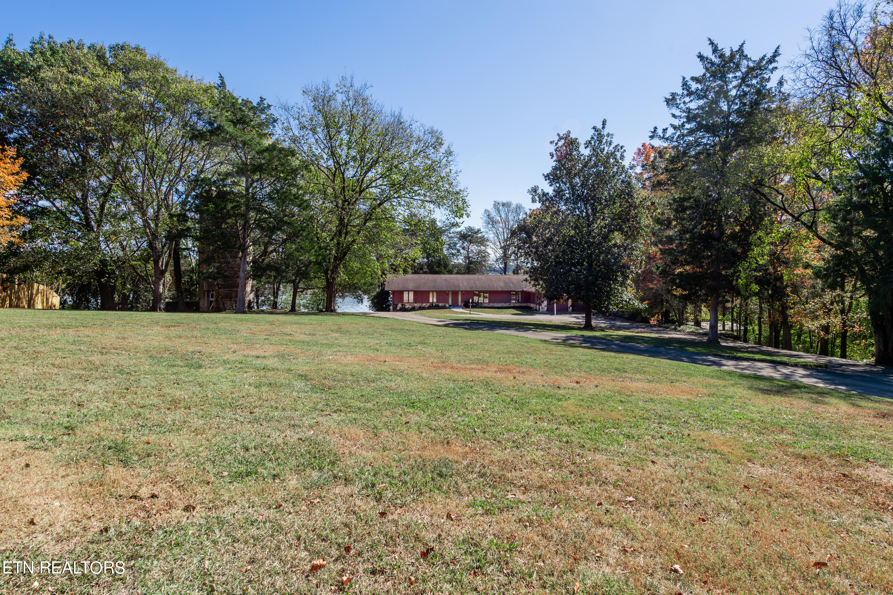 5220 Riverbriar Road Knoxville TN 37919