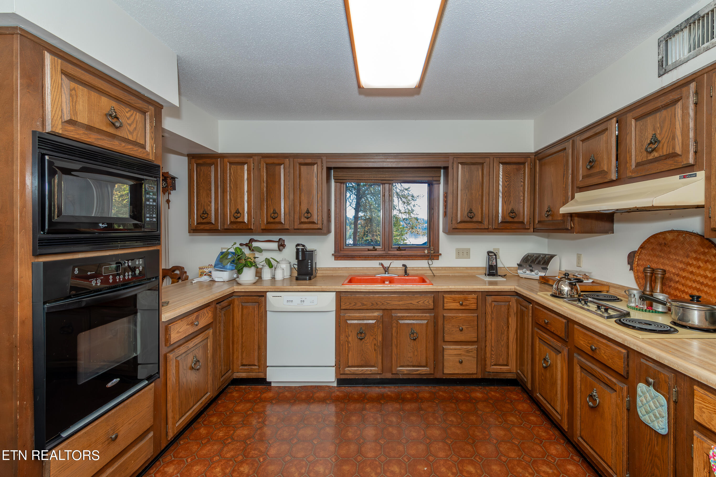 5220 Riverbriar Road Knoxville TN 37919