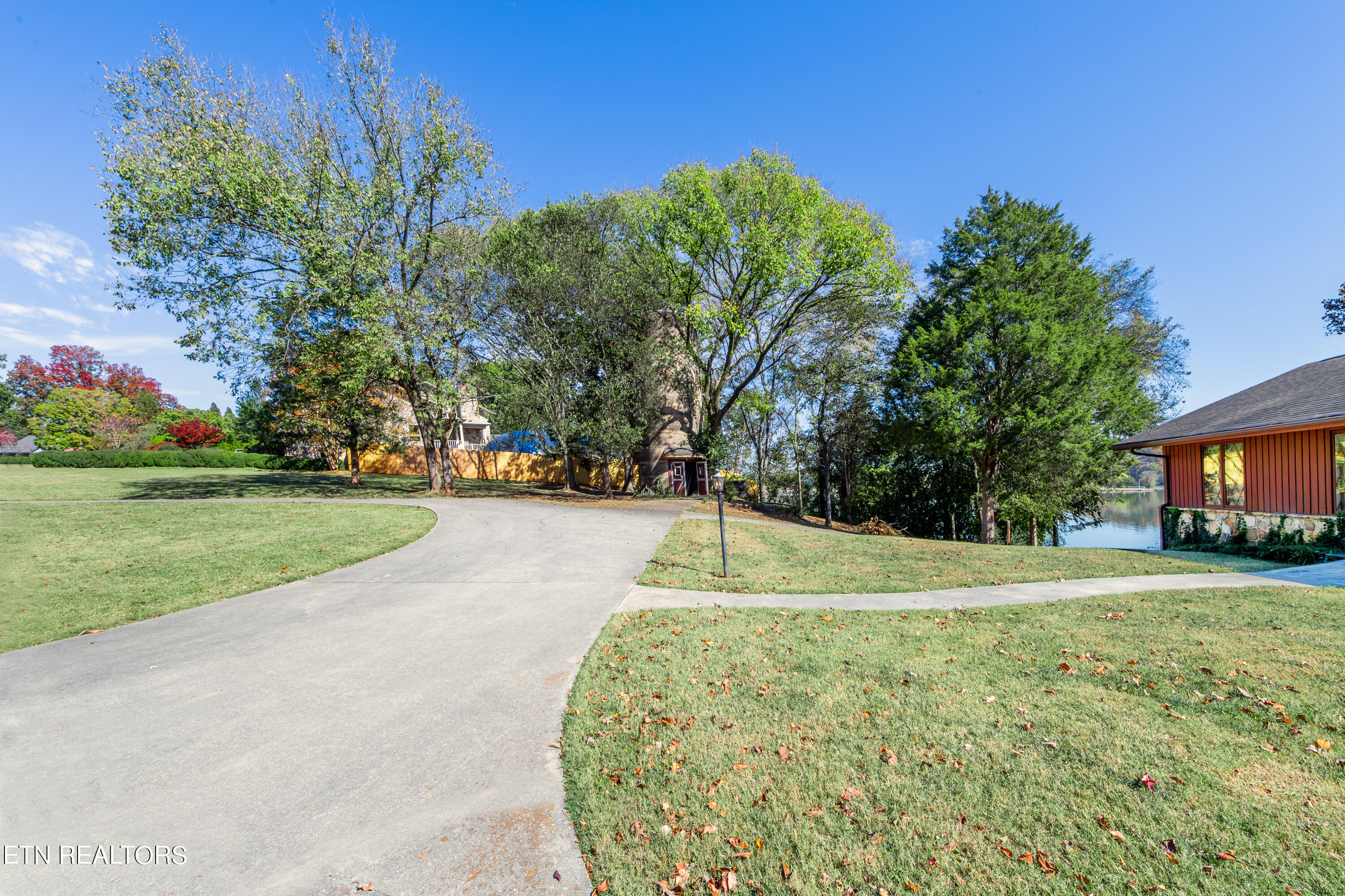5220 Riverbriar Road Knoxville TN 37919