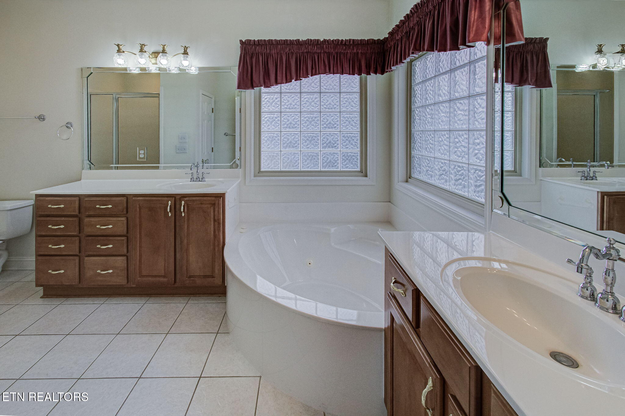 126 Tommotley Drive Loudon TN 37774
