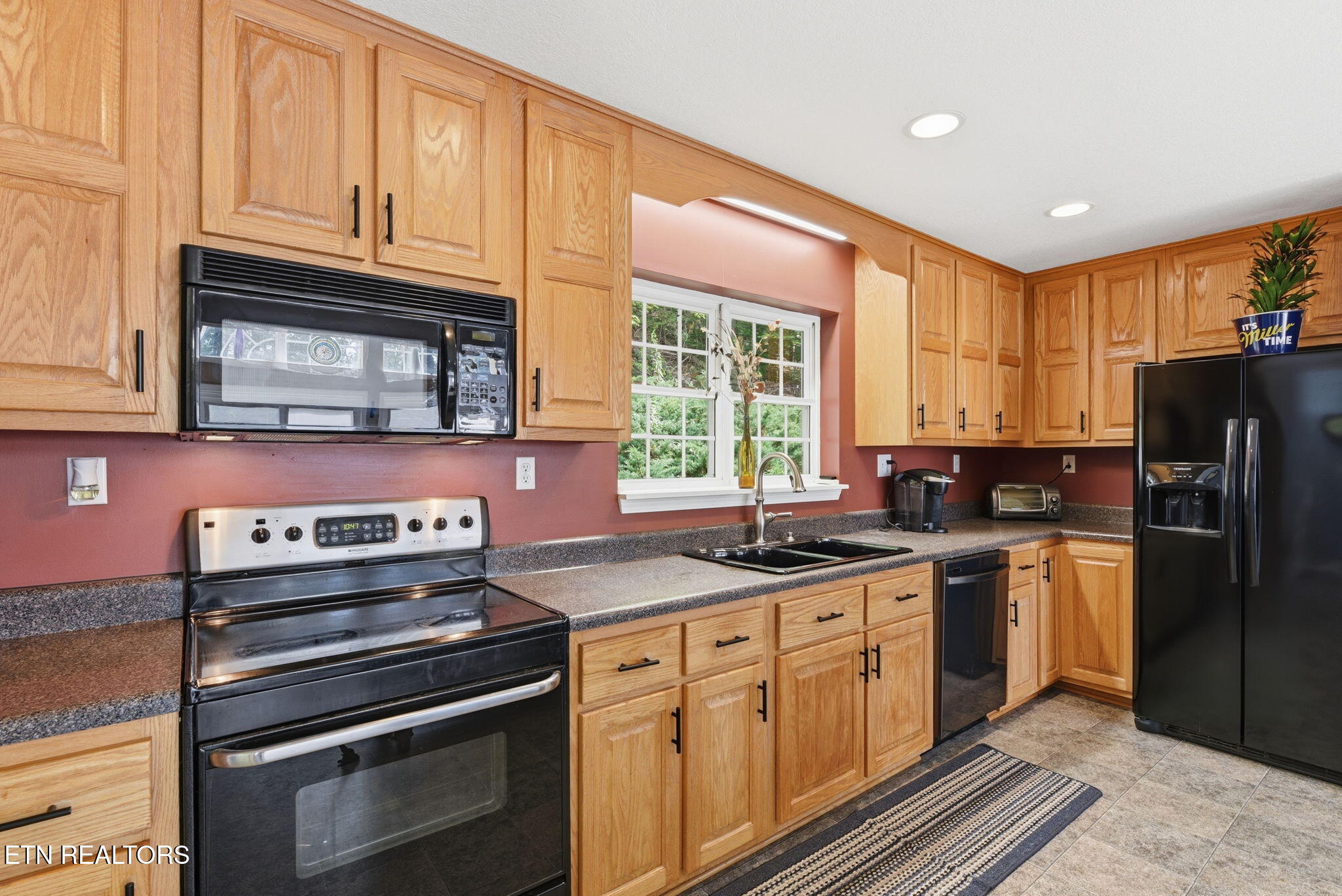 281 Lone Mountain Road Andersonville TN 37705