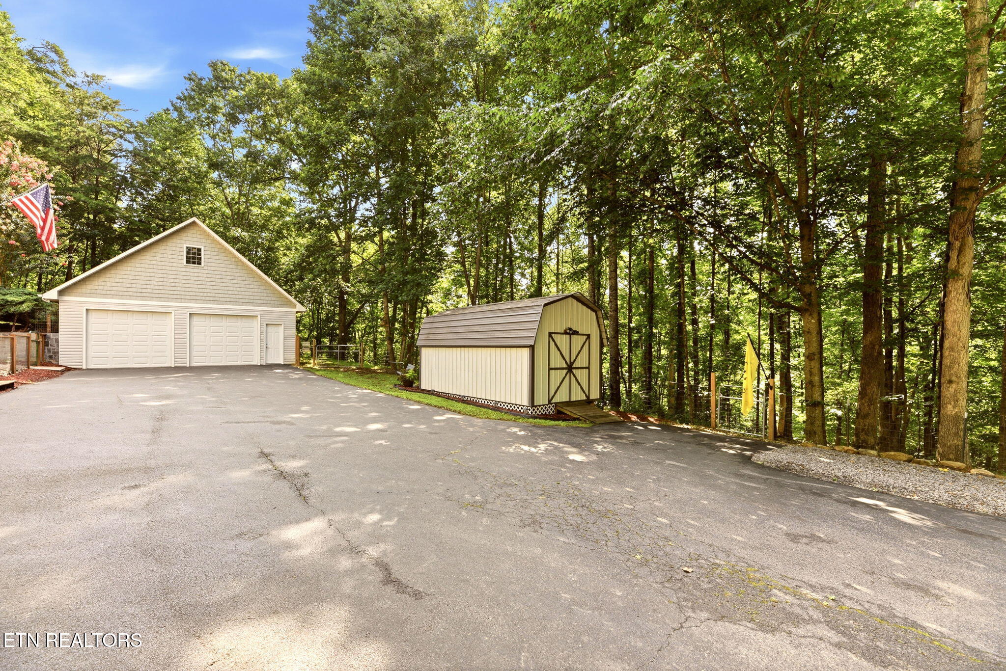281 Lone Mountain Road Andersonville TN 37705