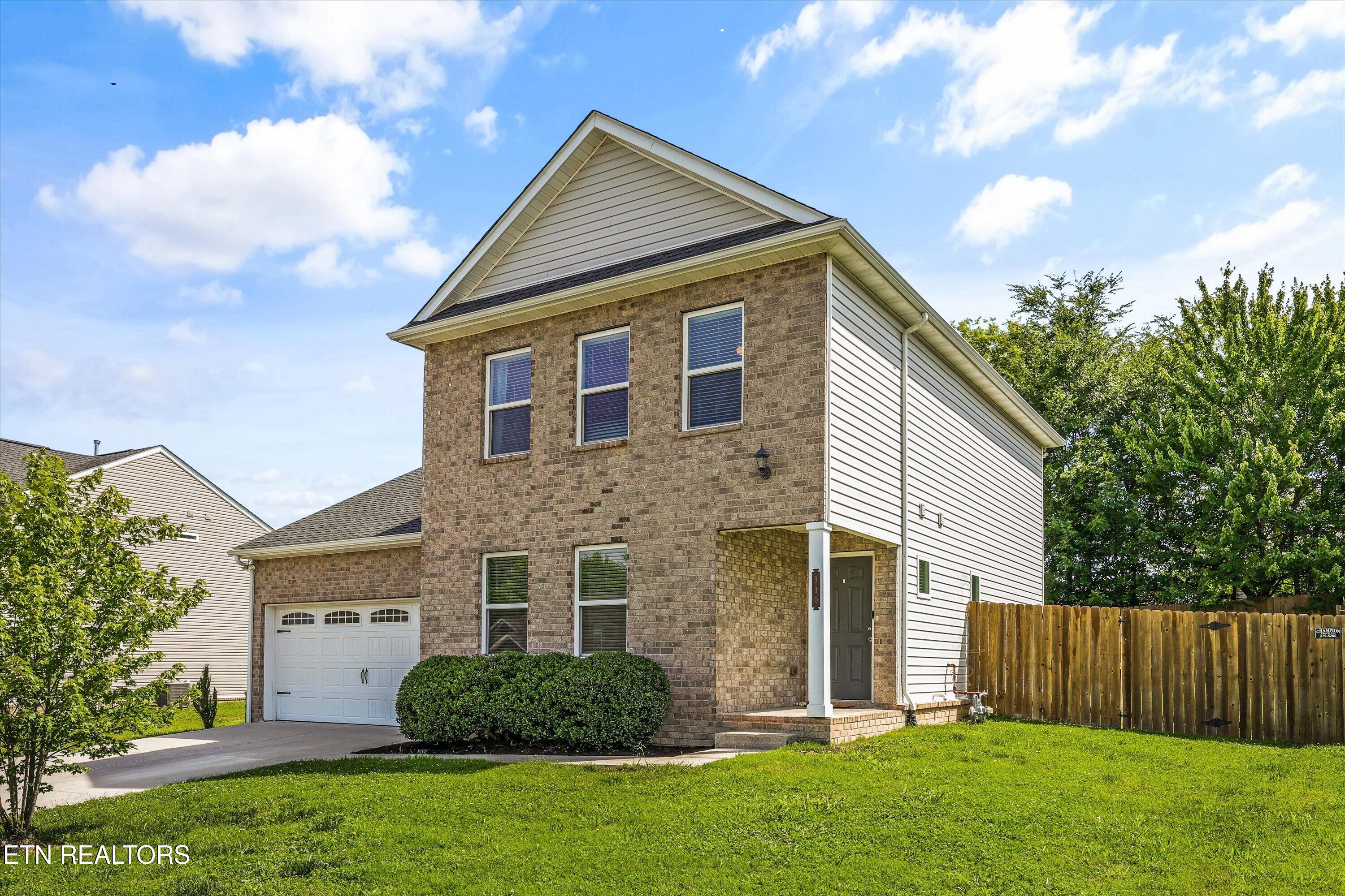 930 Spring Creek Street Maryville TN 37801