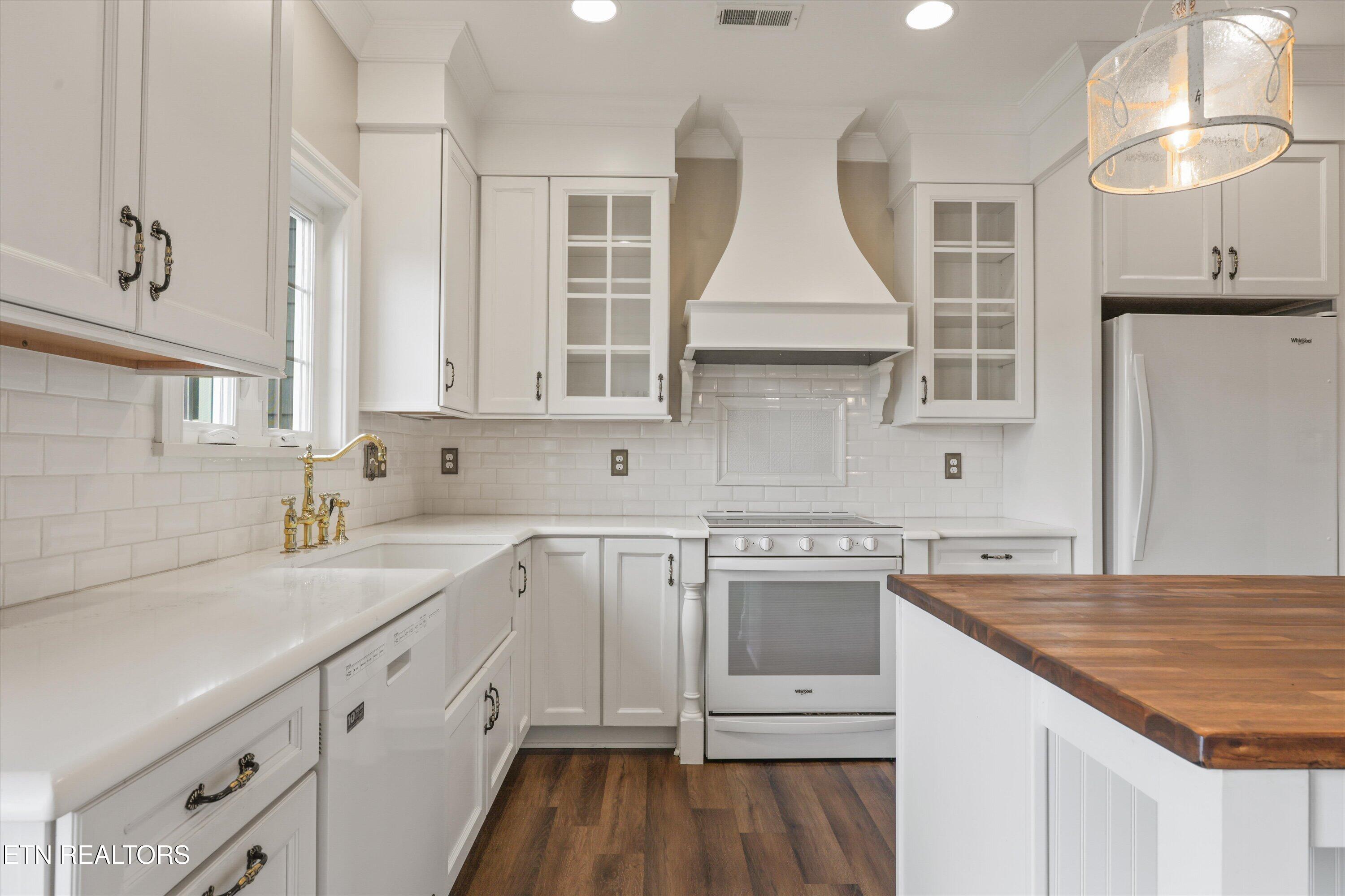 125 Marble View Kingston TN 37763