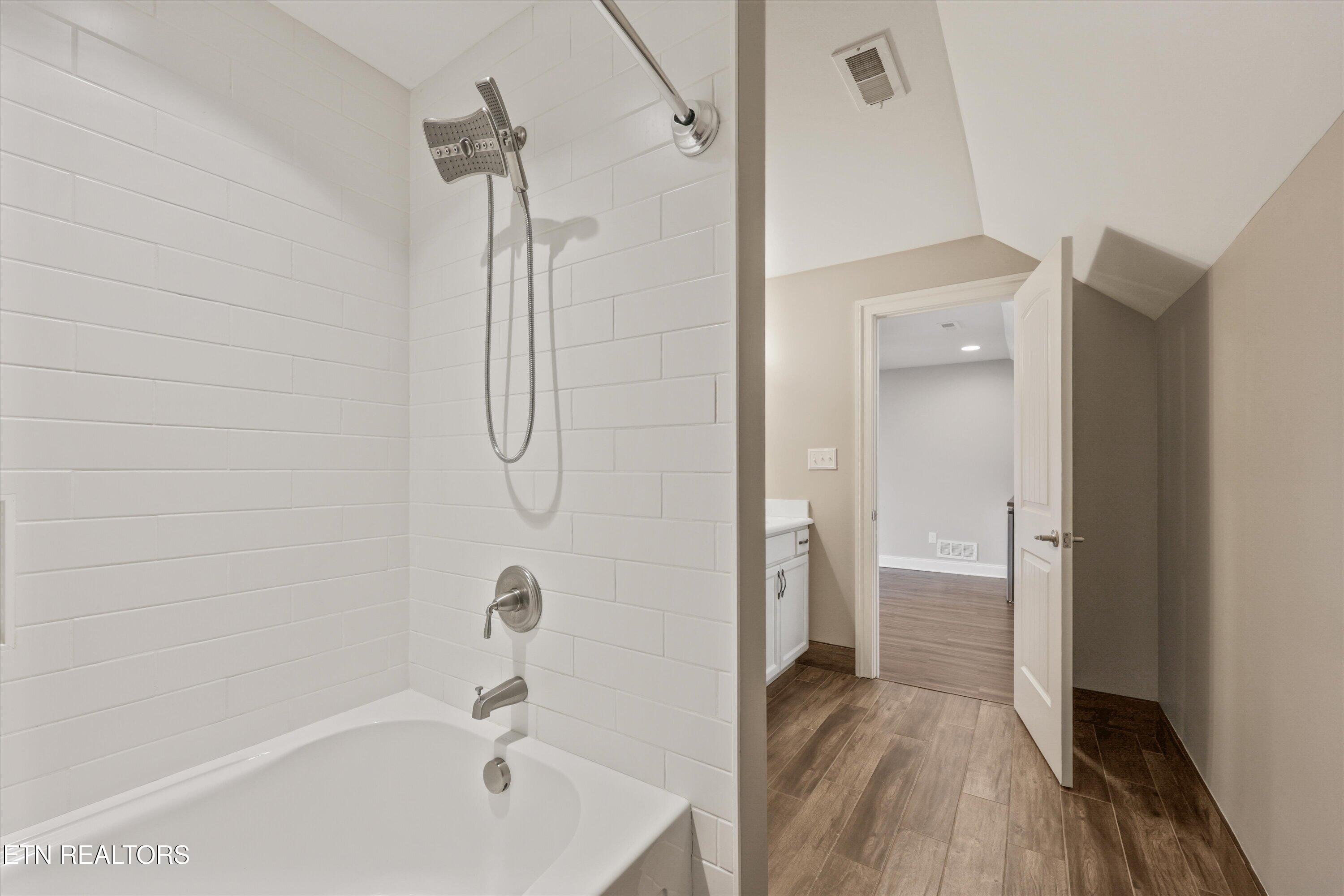 125 Marble View Kingston TN 37763