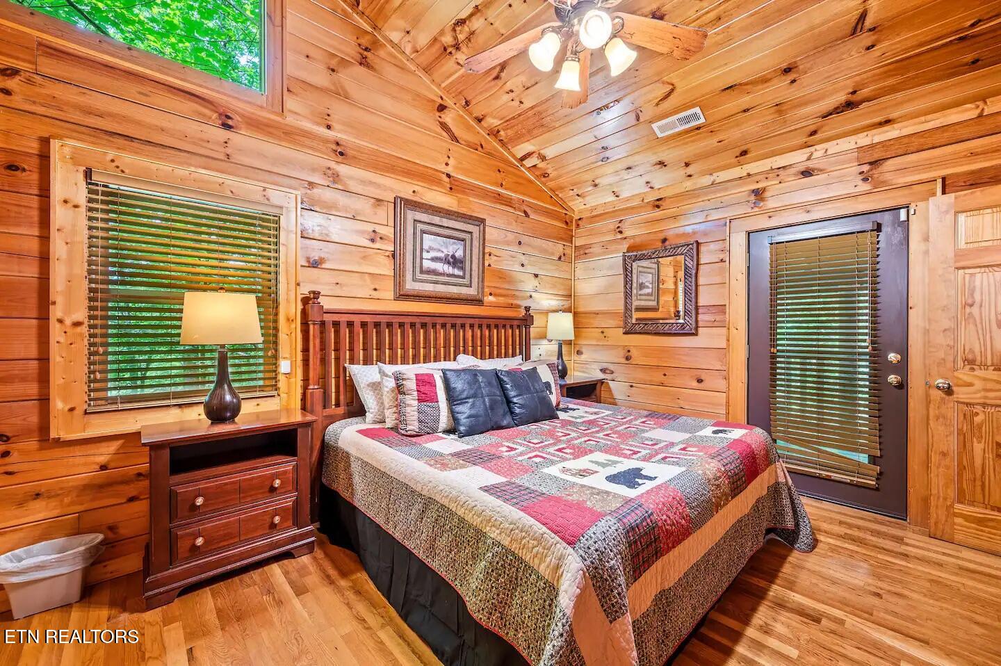 2429 Shady Creek Way Sevierville TN 37862