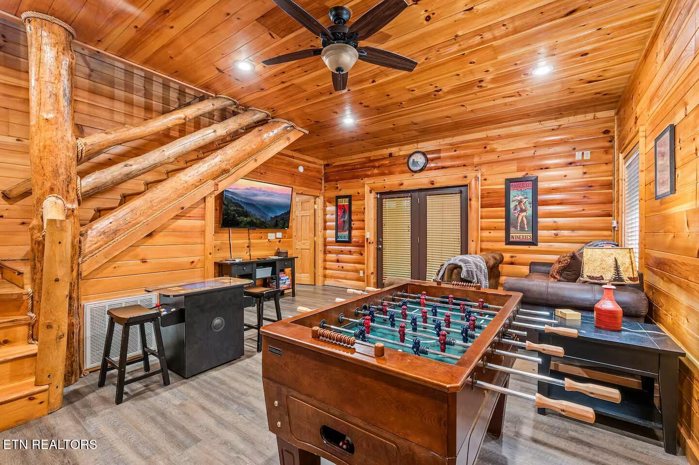 2429 Shady Creek Way Sevierville TN 37862