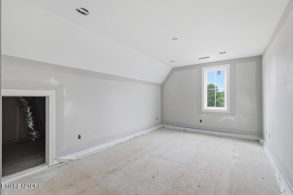 1816 Poplar Springs Place Maryville TN 37803