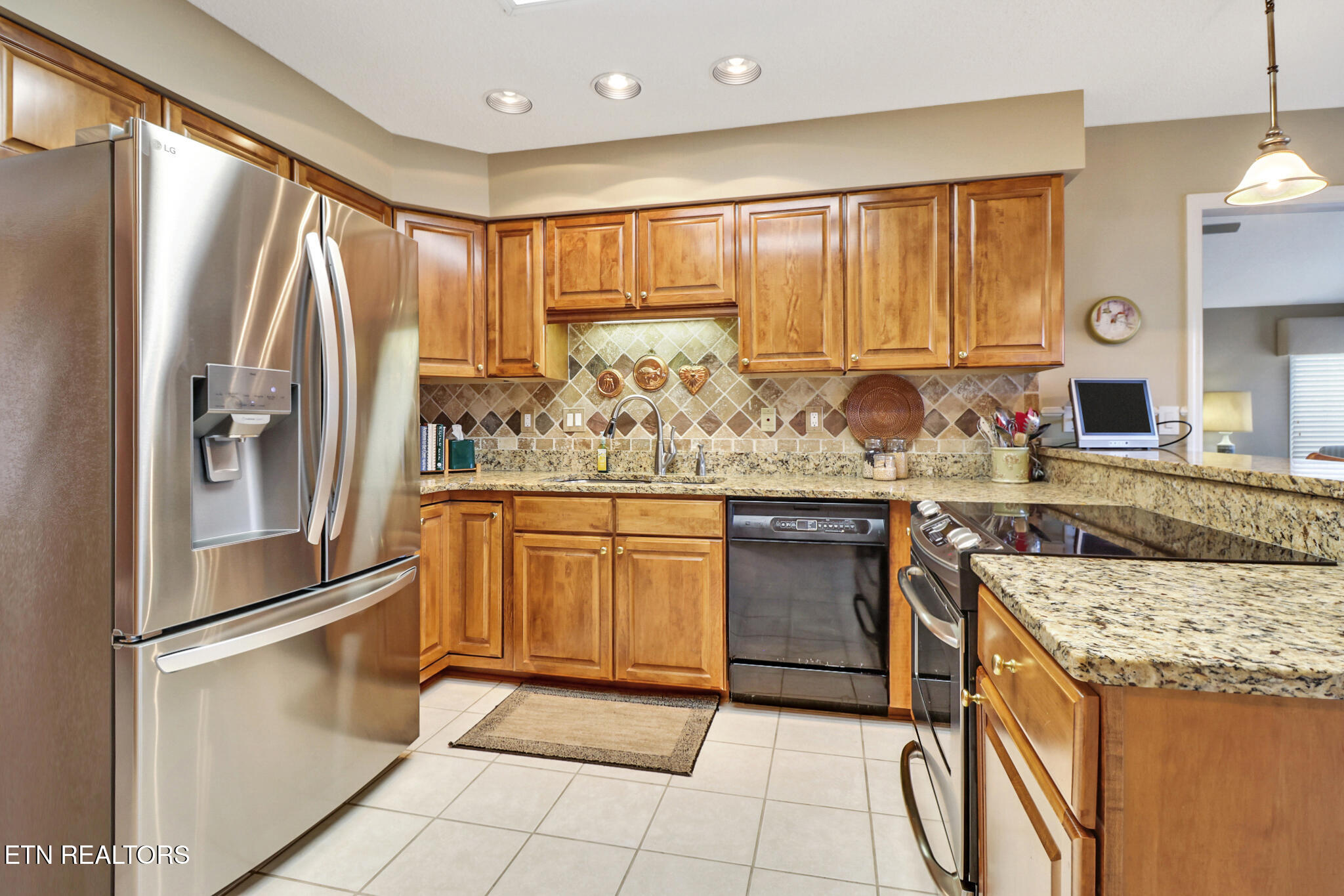 44 Heather Glen Circle Crossville TN 38558