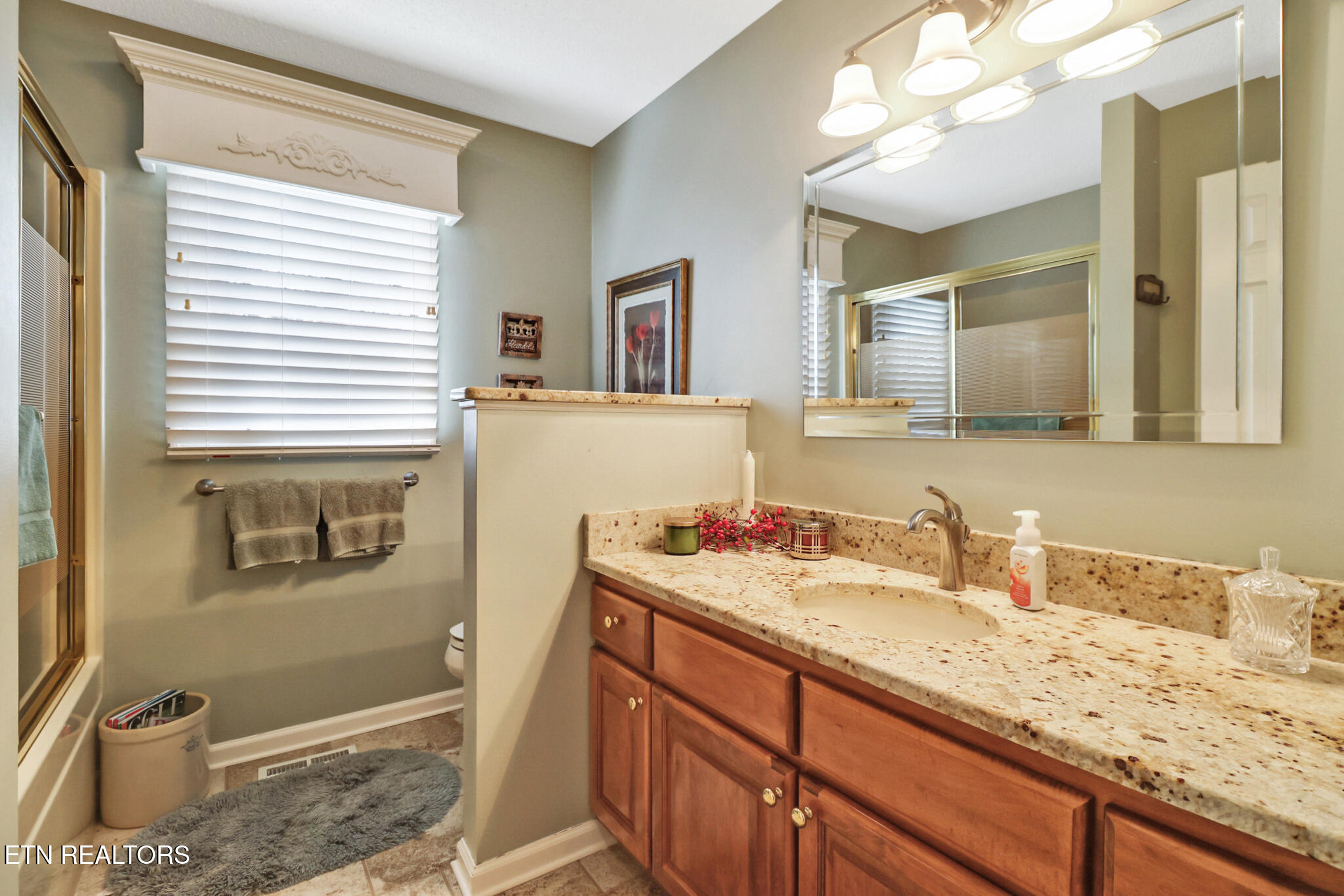 44 Heather Glen Circle Crossville TN 38558