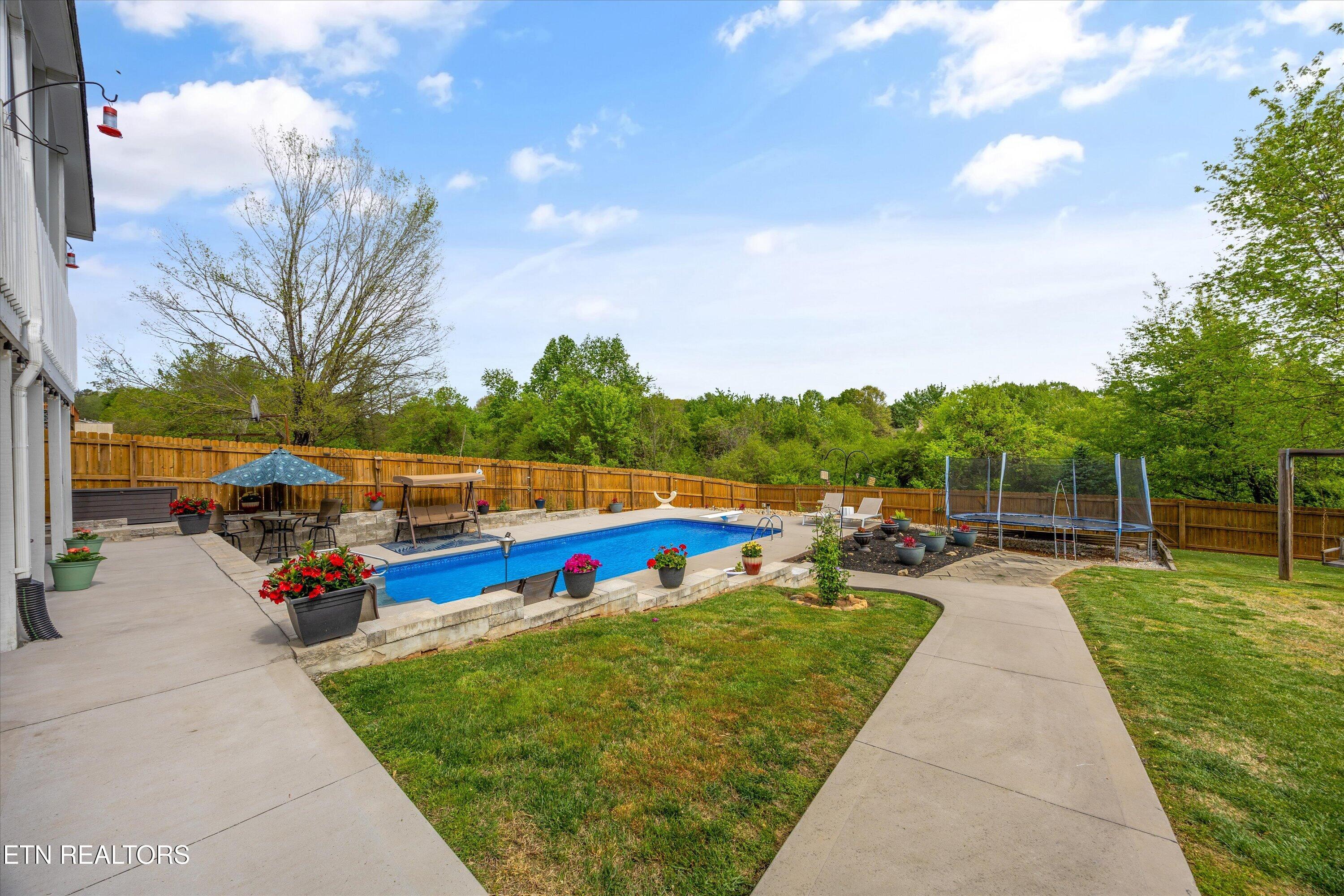 7752 Cranley Road Powell TN 37849